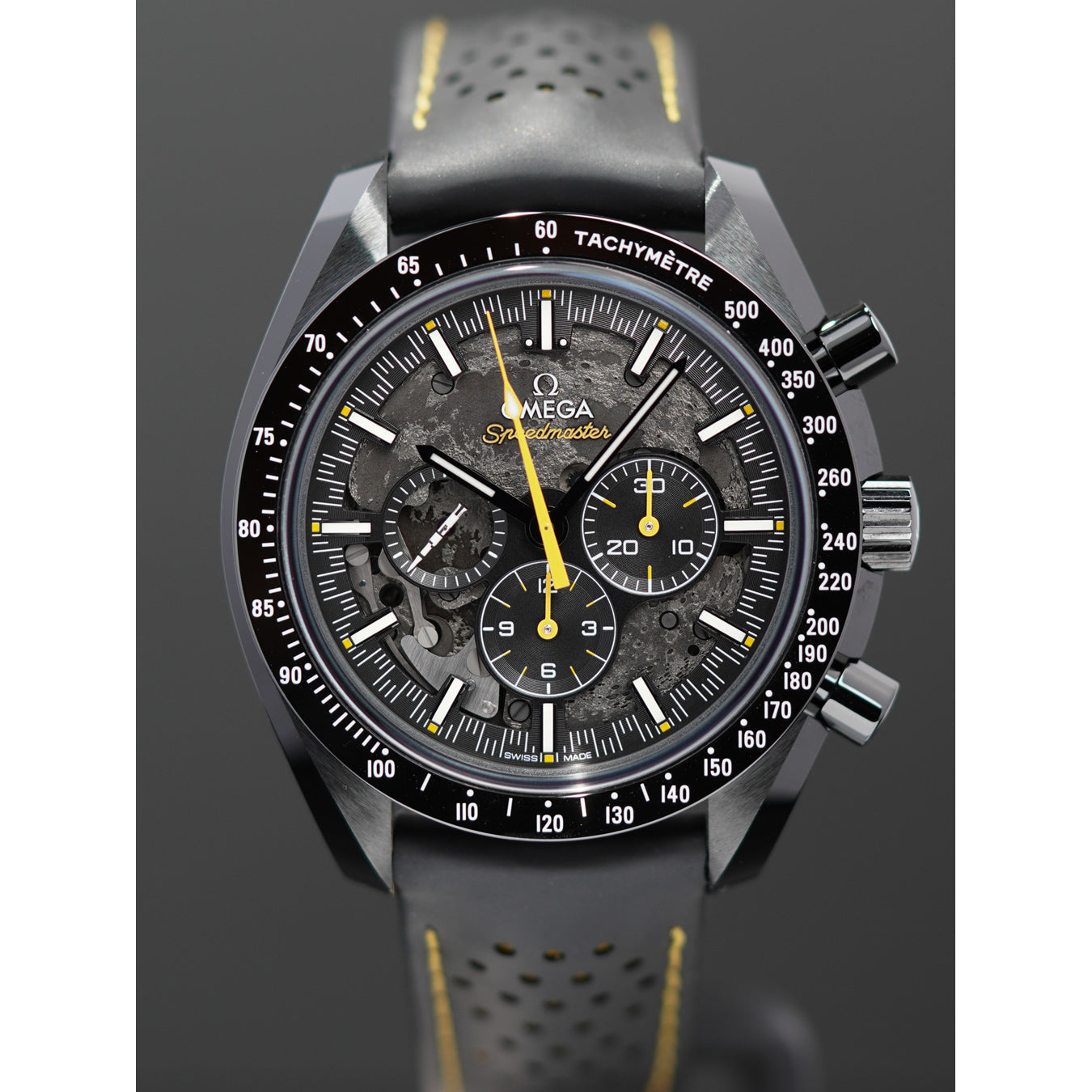 Omega Speedmaster Dark Side of the Moon Apollo 8 310.92.44.50.01.001