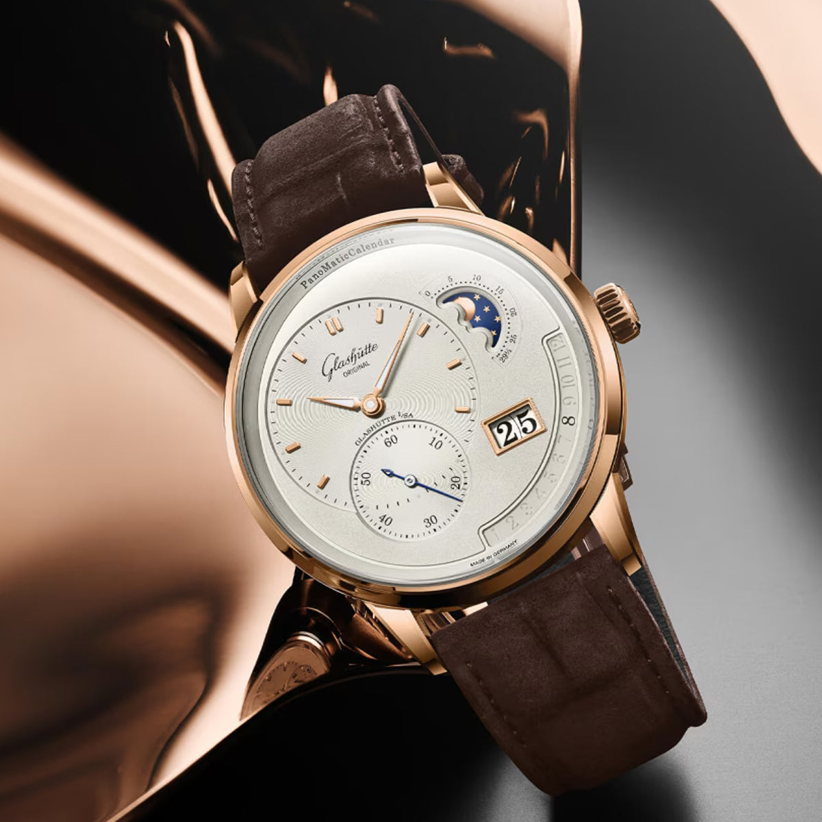 Glashütte Original PanoMaticCalendar 1-92-09-02-05-62