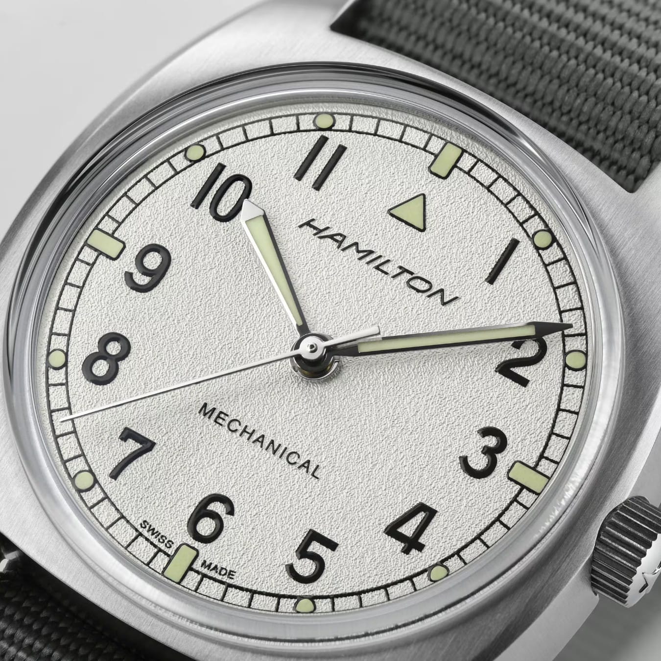 Hamilton H76419951 Khaki Aviation Pilot Pioneer Mechanical 36mm x 33mm