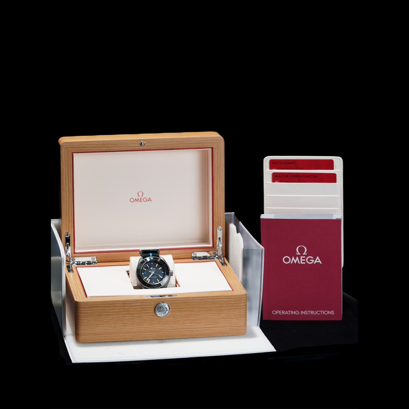 Omega 215.92.46.21.01.001 Seamaster Planet Ocean Ultra Deep Titanium