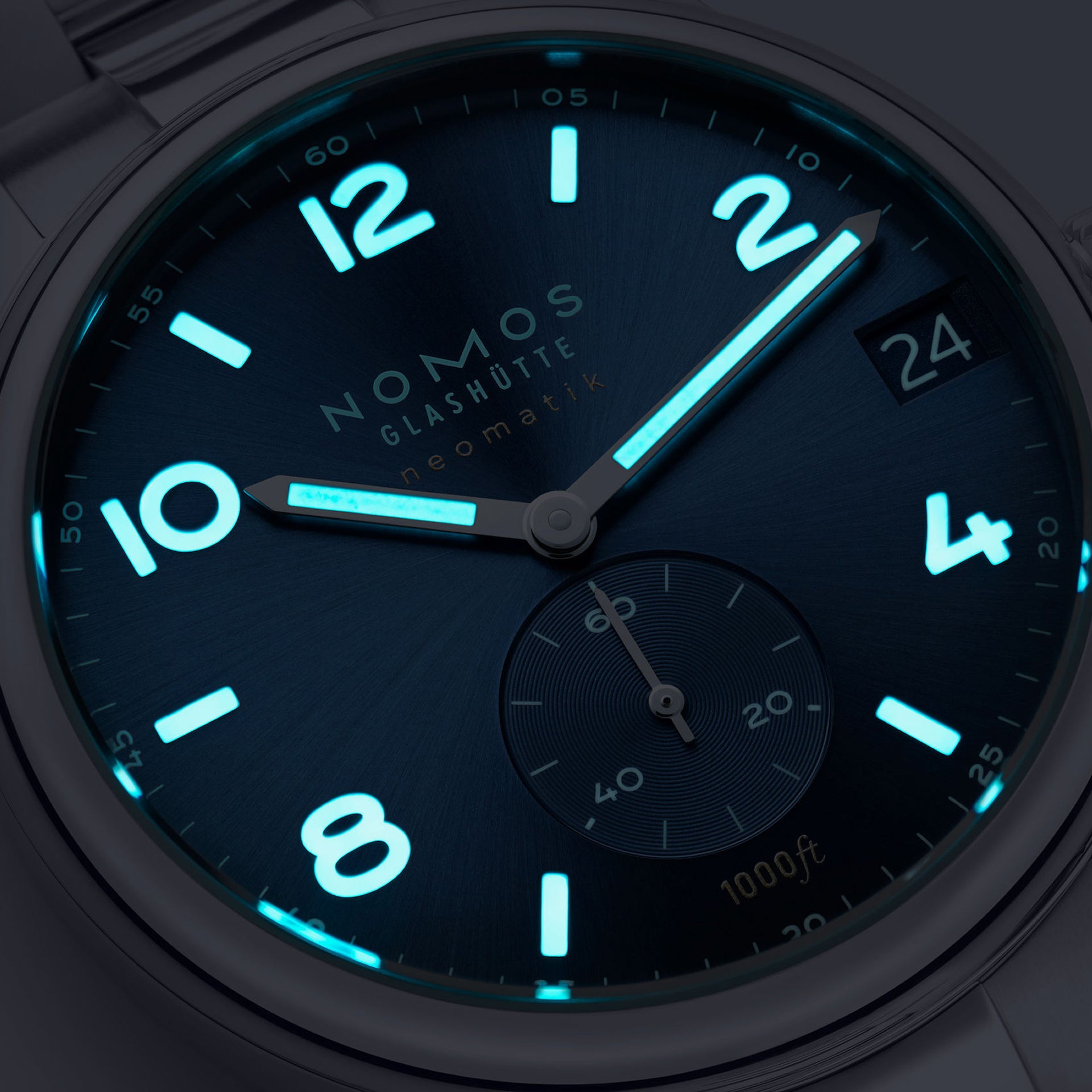 NOMOS Glashütte Club Sport Neomatik 42mm Date Blue