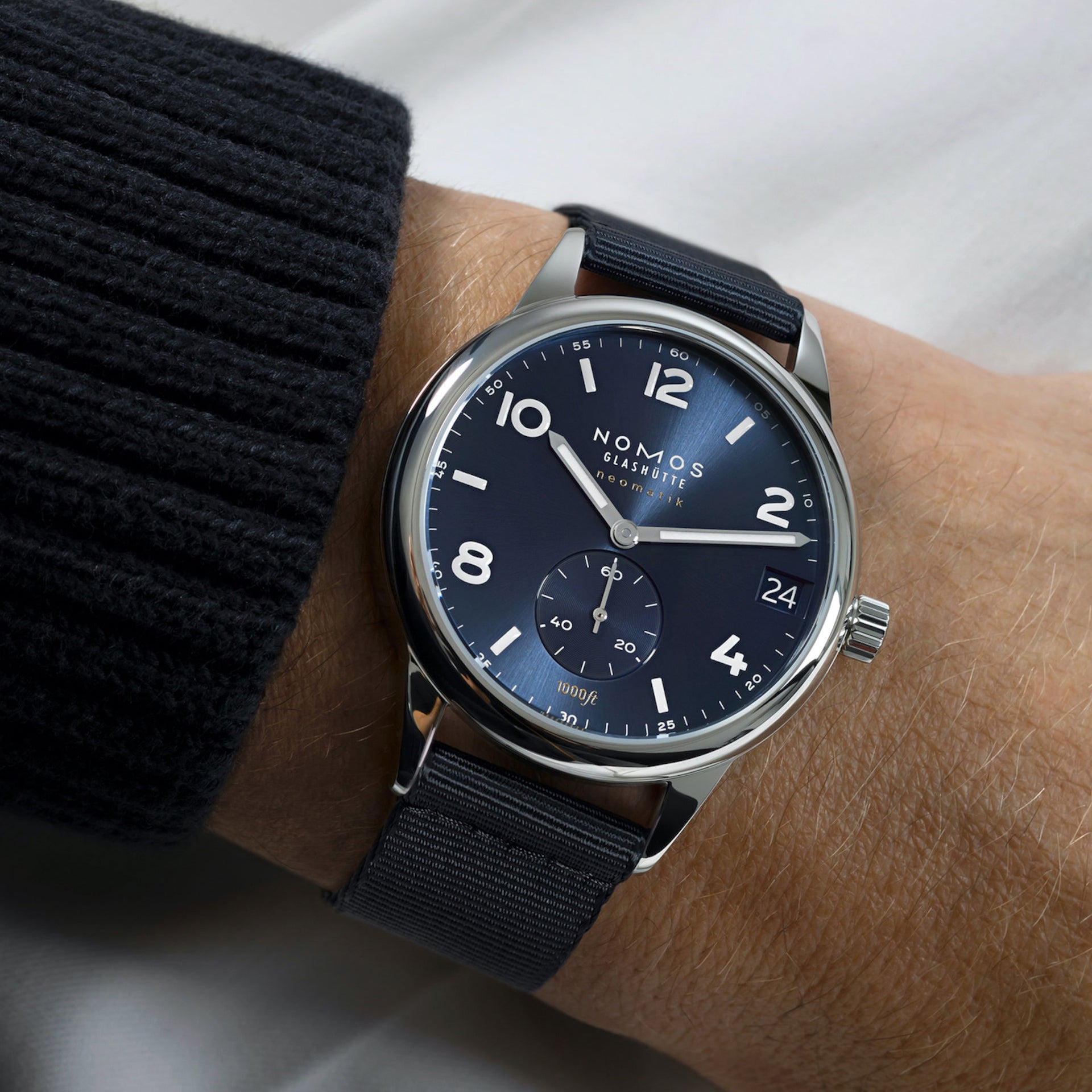 NOMOS Glashütte Club Sport Neomatik 42mm Date Blue