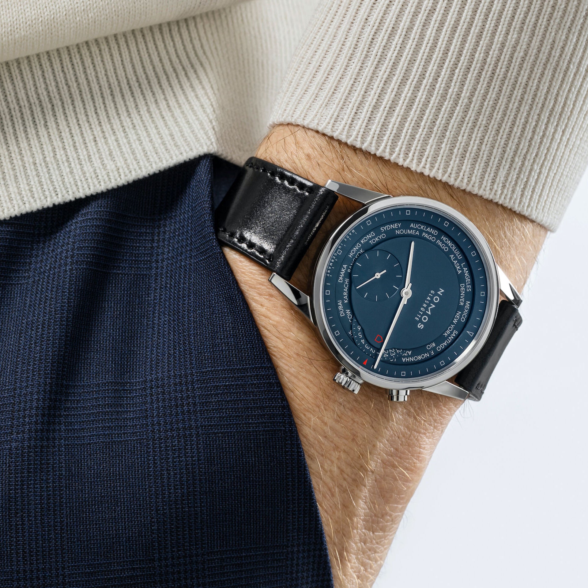 NOMOS Glashütte Zurich Worldtimer True Blue
