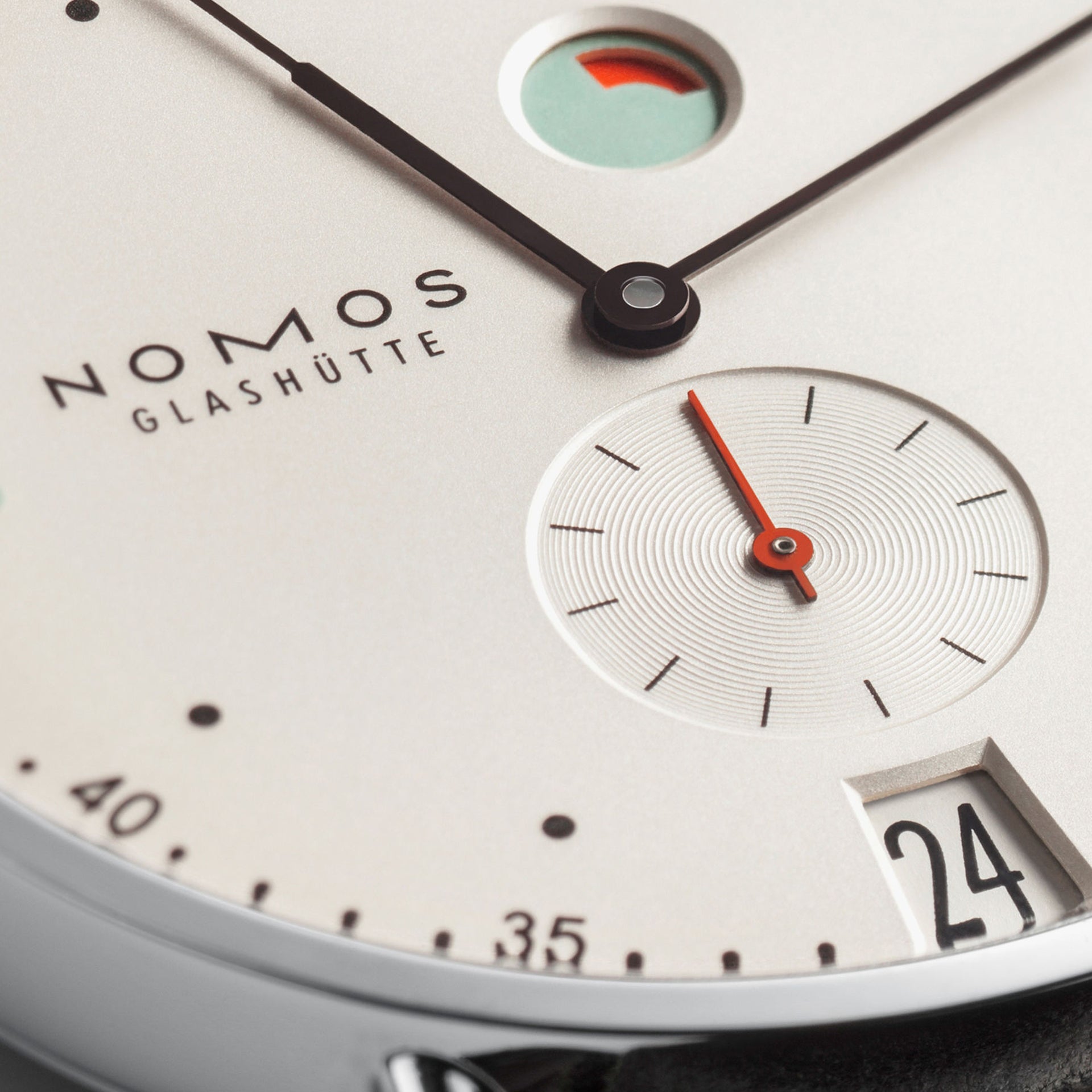 NOMOS Glashütte Metro