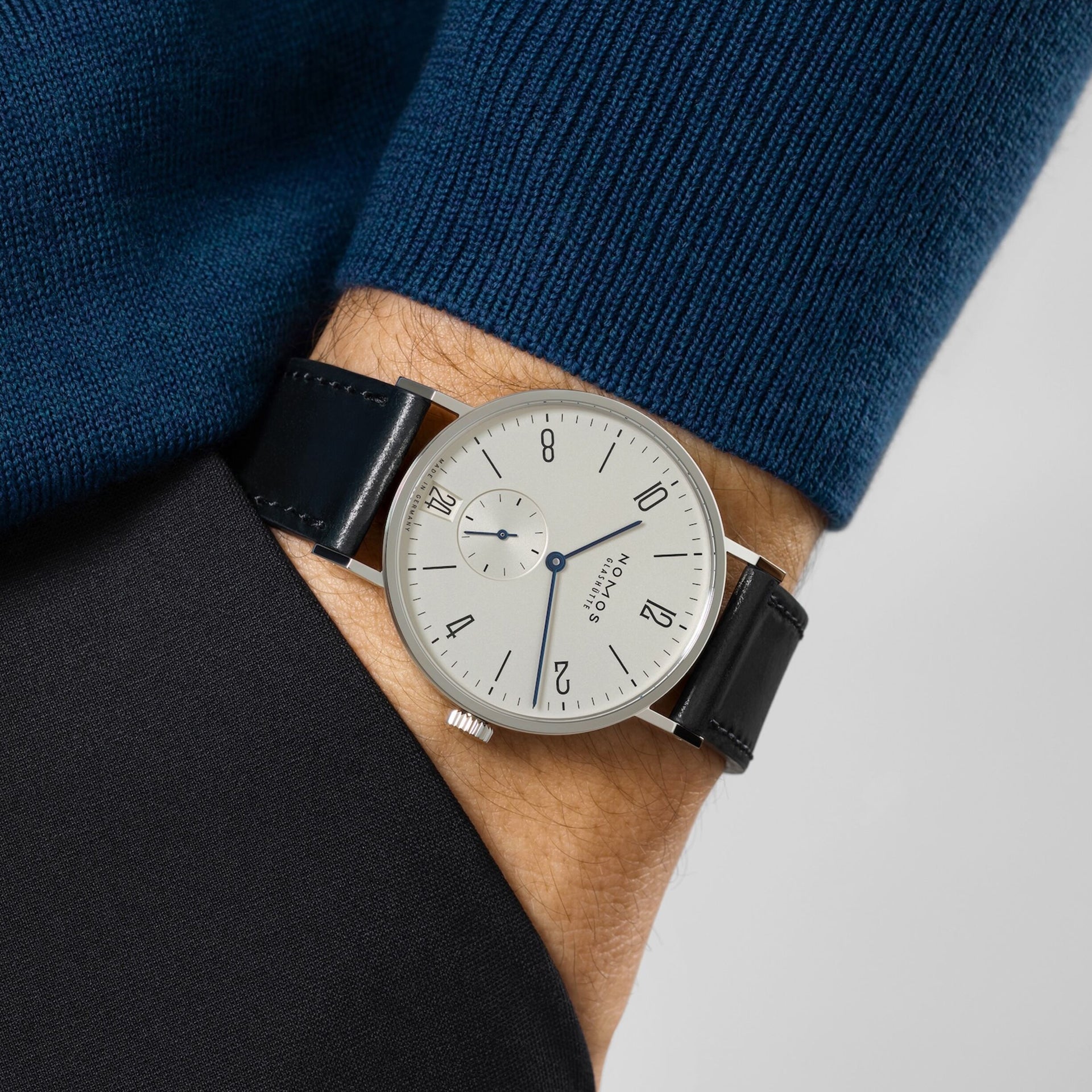NOMOS Glashütte Tangente 38 Datum