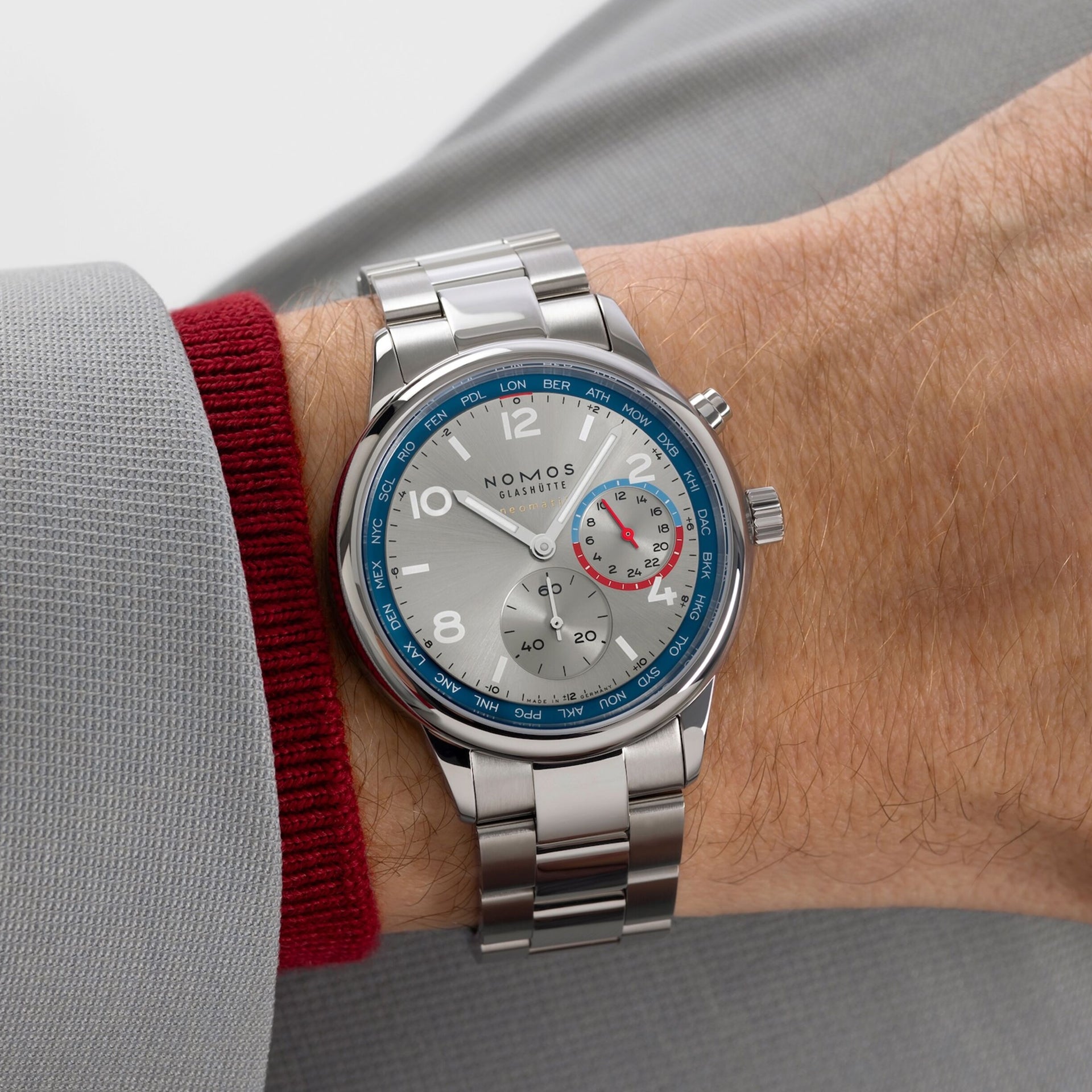 NOMOS Glashütte Club Sport Neomatik Worldtimer Silver