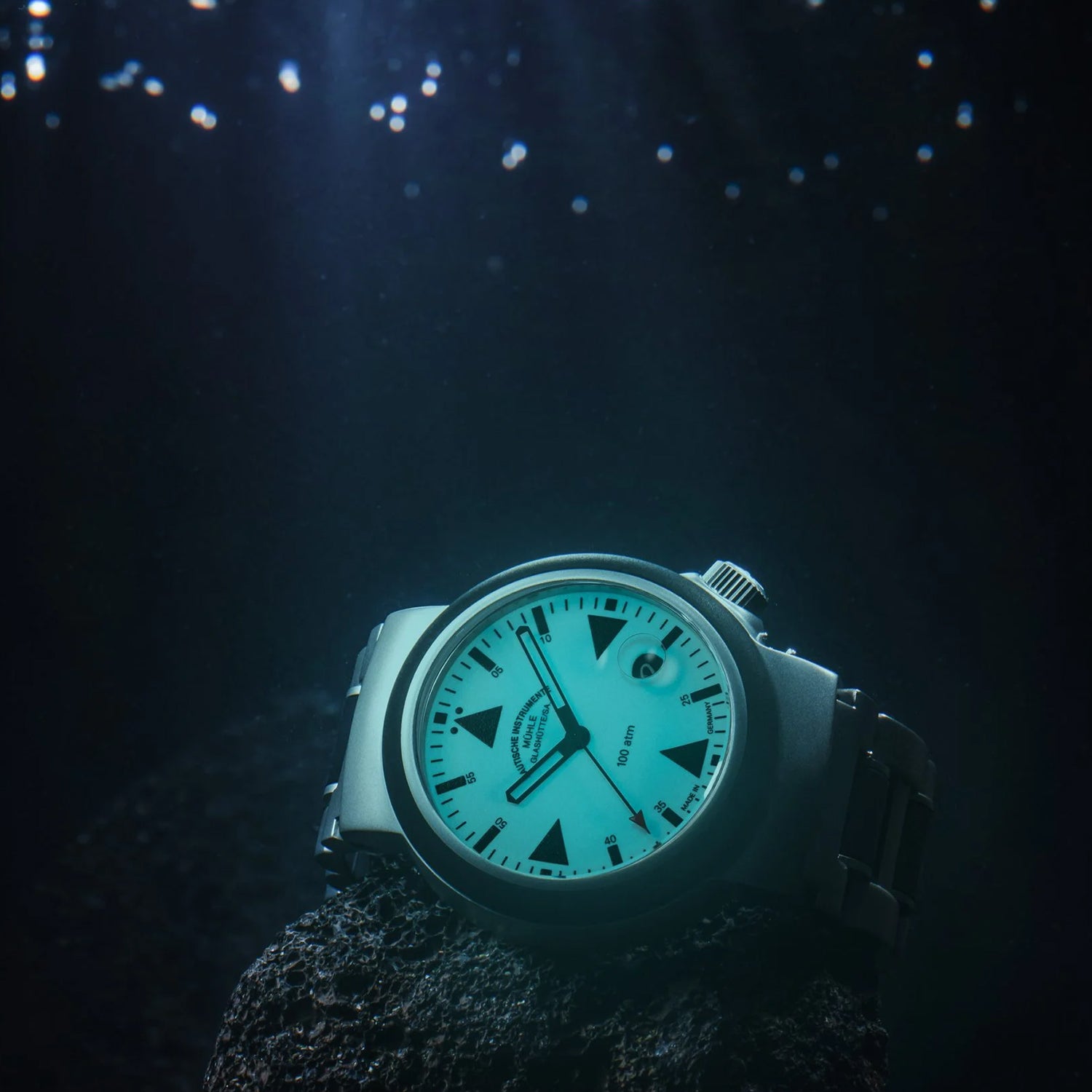 Mühle Glashütte S.A.R Rescue-Timer Lumen on Bracelet