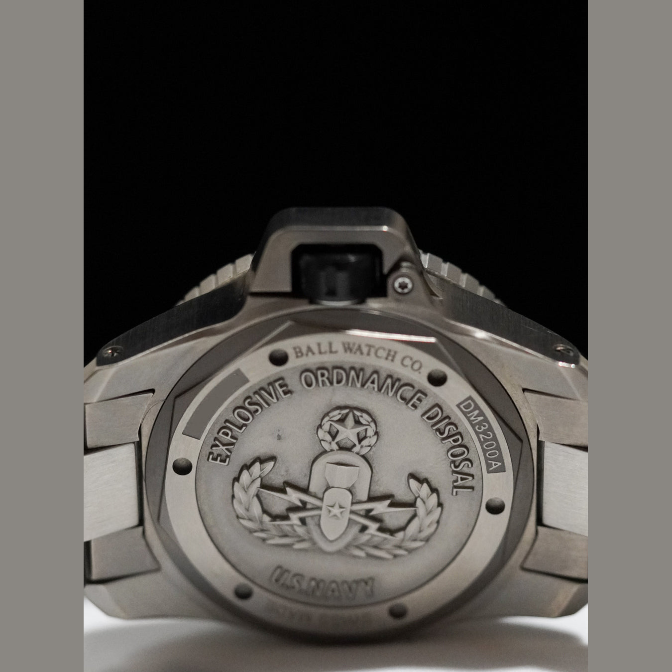 Ball DM3200A-S1C-BK Engineer Hydrocarbon EOD Titanium 42mm