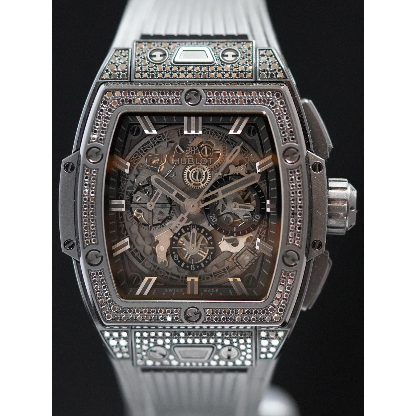 Hublot 642.CI.0110.RX.1700 Spirit of Big Bang Pave