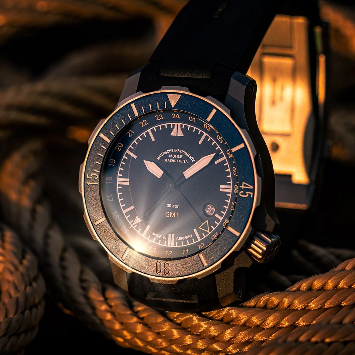 Mühle Glashütte Seebataillon GMT M1-28-62-KB