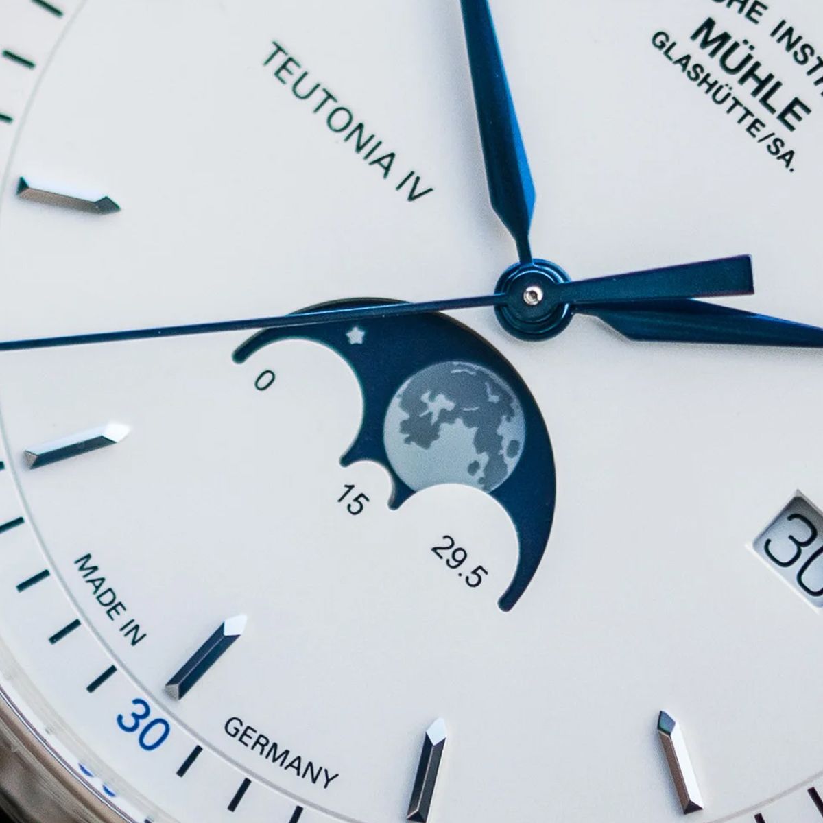 Mühle Glashütte Teutonia IV Moonphases on Strap