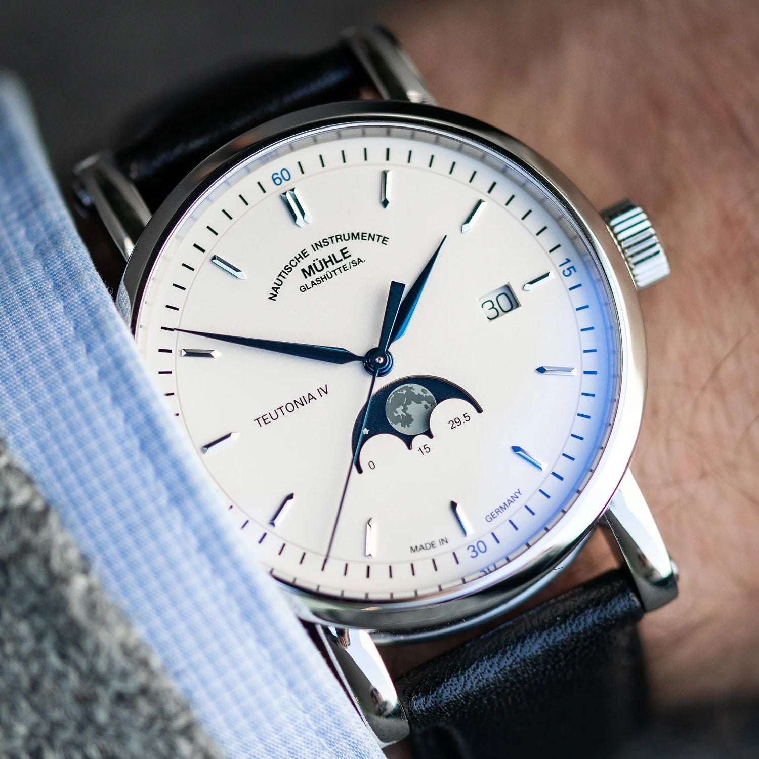 Mühle Glashütte Teutonia IV Moonphases on Strap