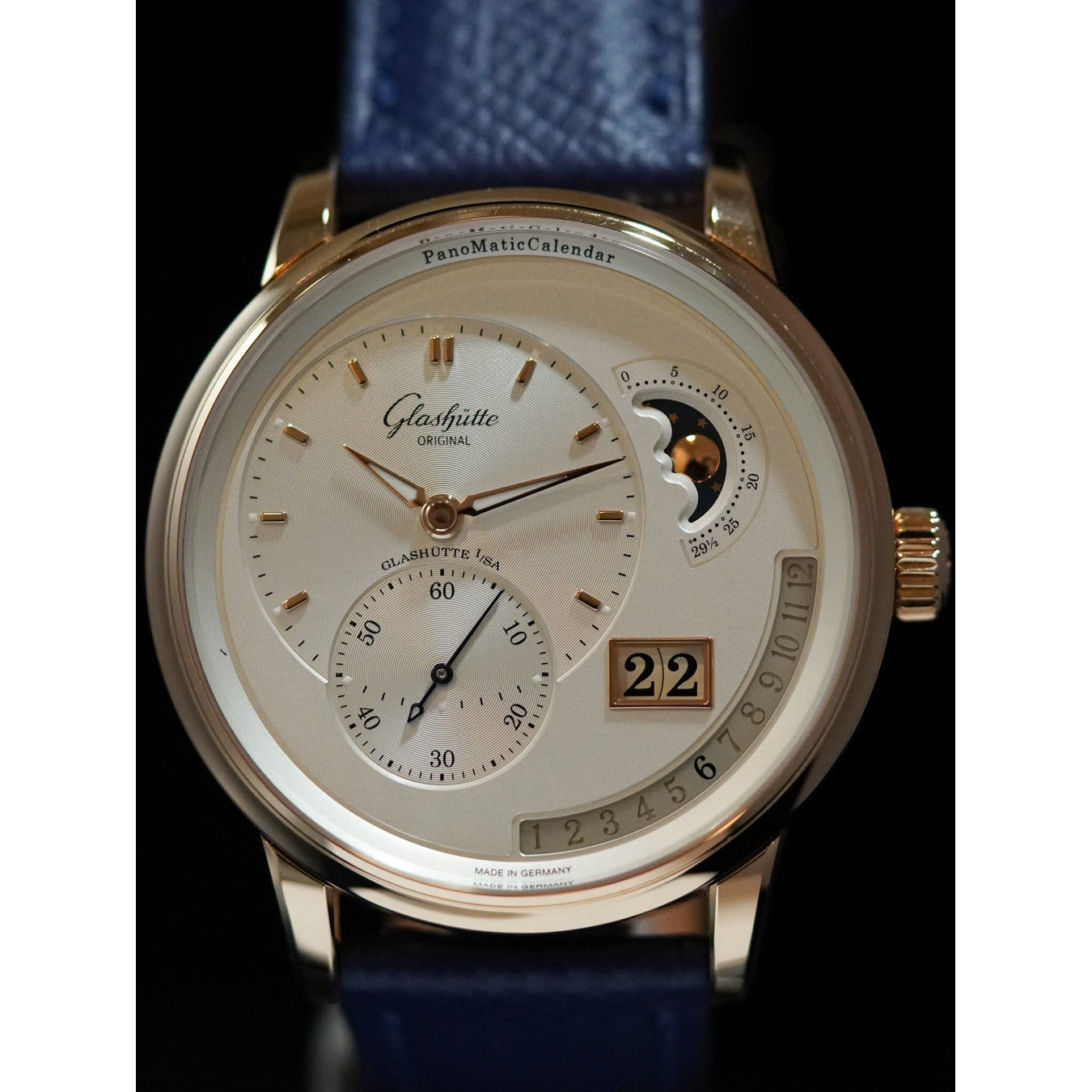 Glashütte Original 1-92-09-02-05-62 PanoMaticCalendar