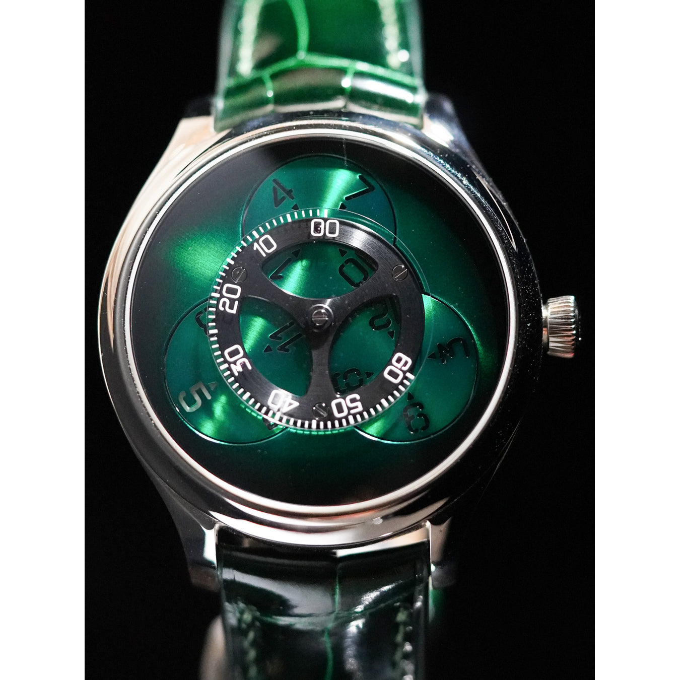 H. Moser & Cie. 1806-0201 Endeavour Flying Hours Green Dial