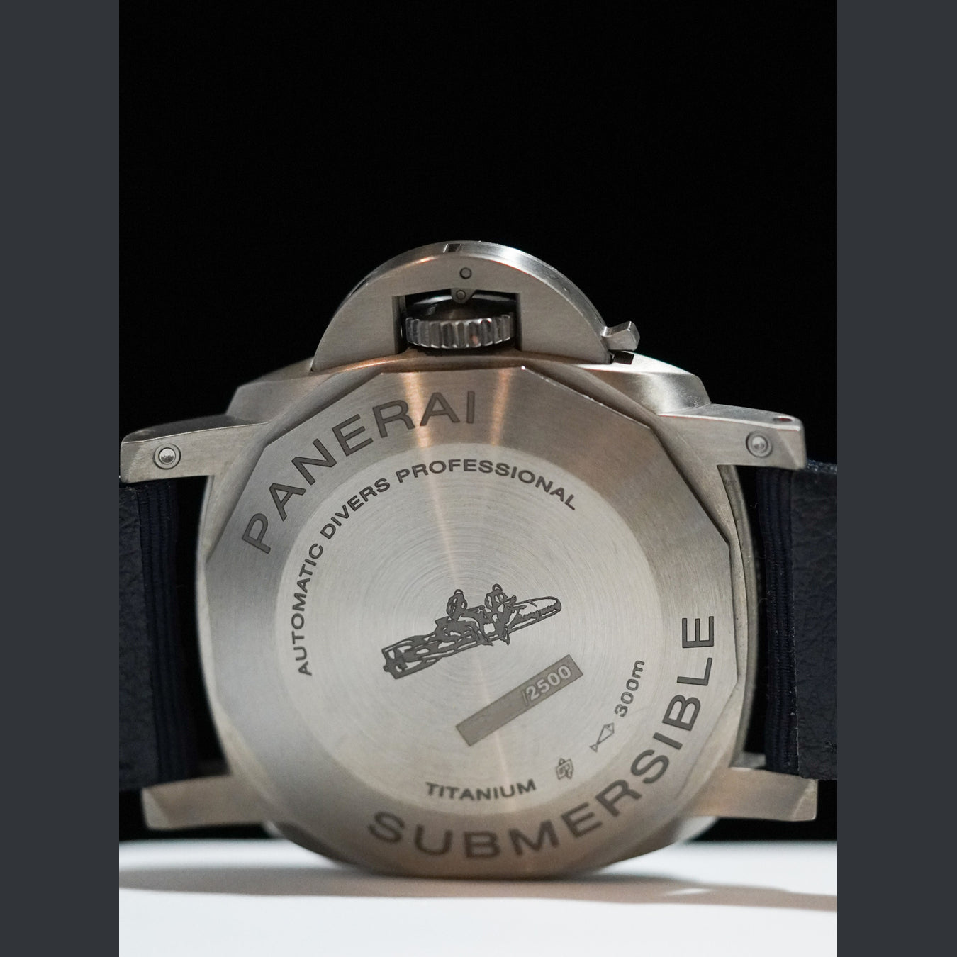 Panerai PAM02305 Submersible