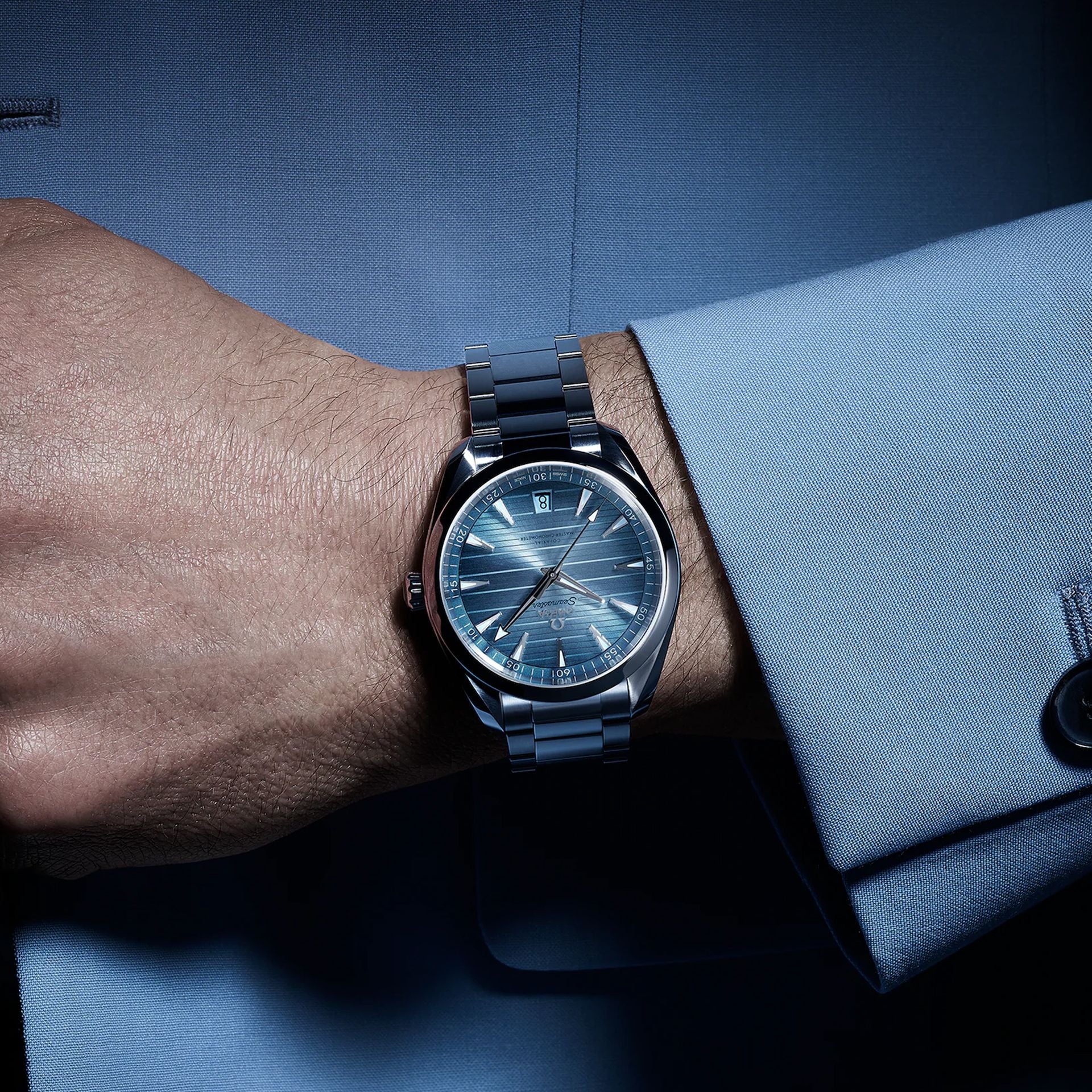 Omega 220.10.41.21.03.005 Seamaster Aqua Terra 150M Co-Axial Master Chronometer Summer Blue on Bracelet