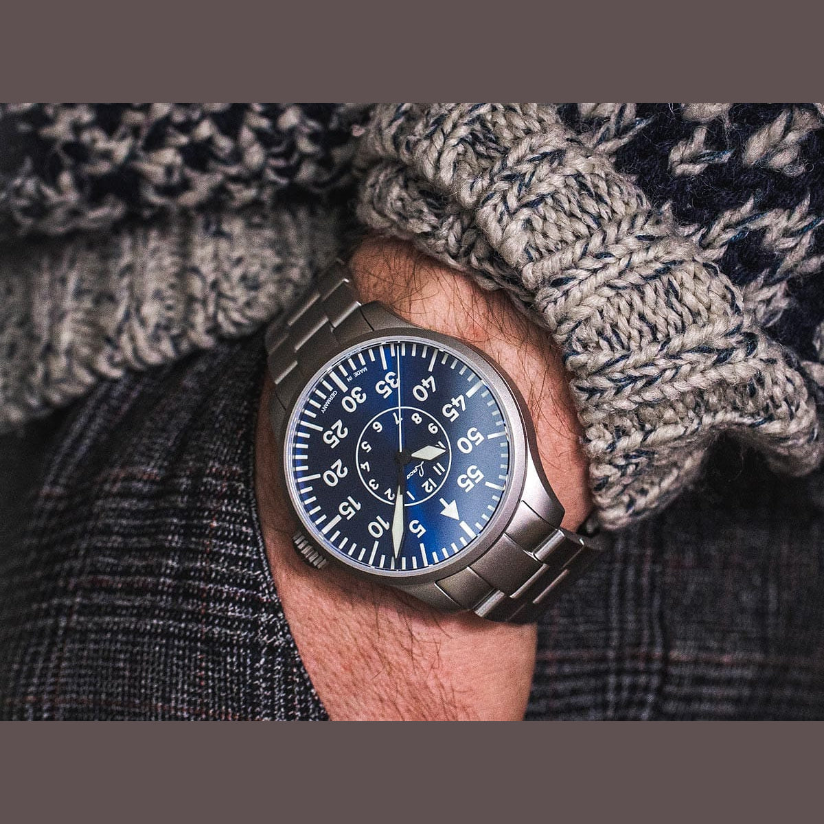 Laco 862103.MB Pilot Watch Basic Aachen Blaue Stunde 39 On Bracelet