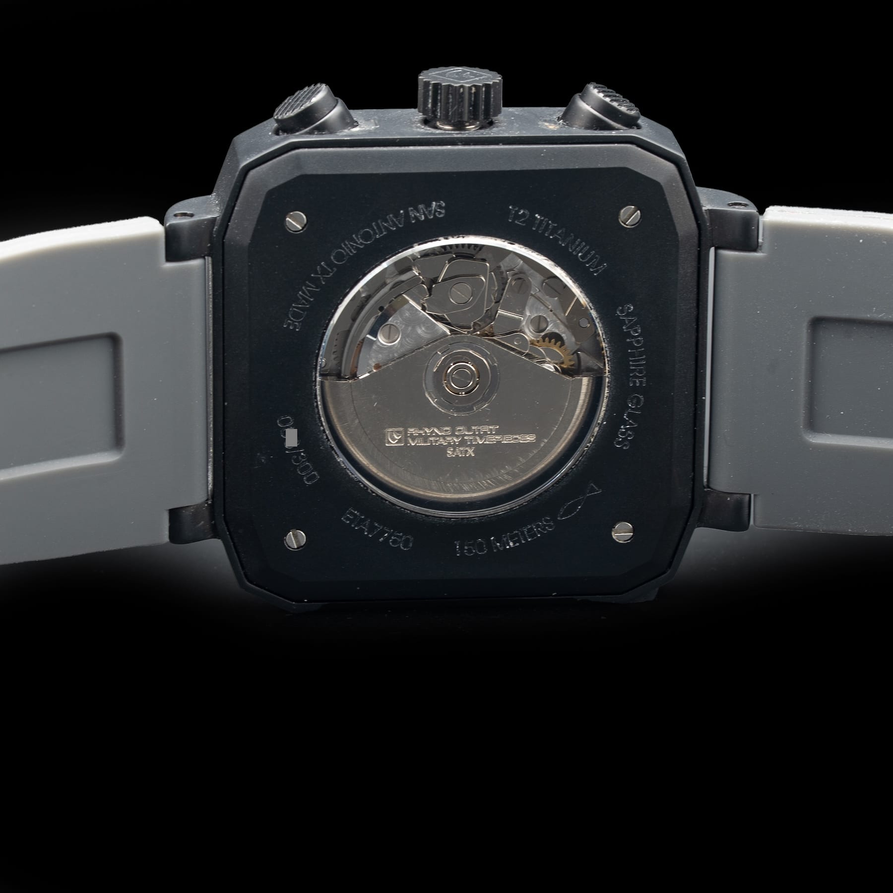 Rhyno Outfit RF5250 Limited Edition