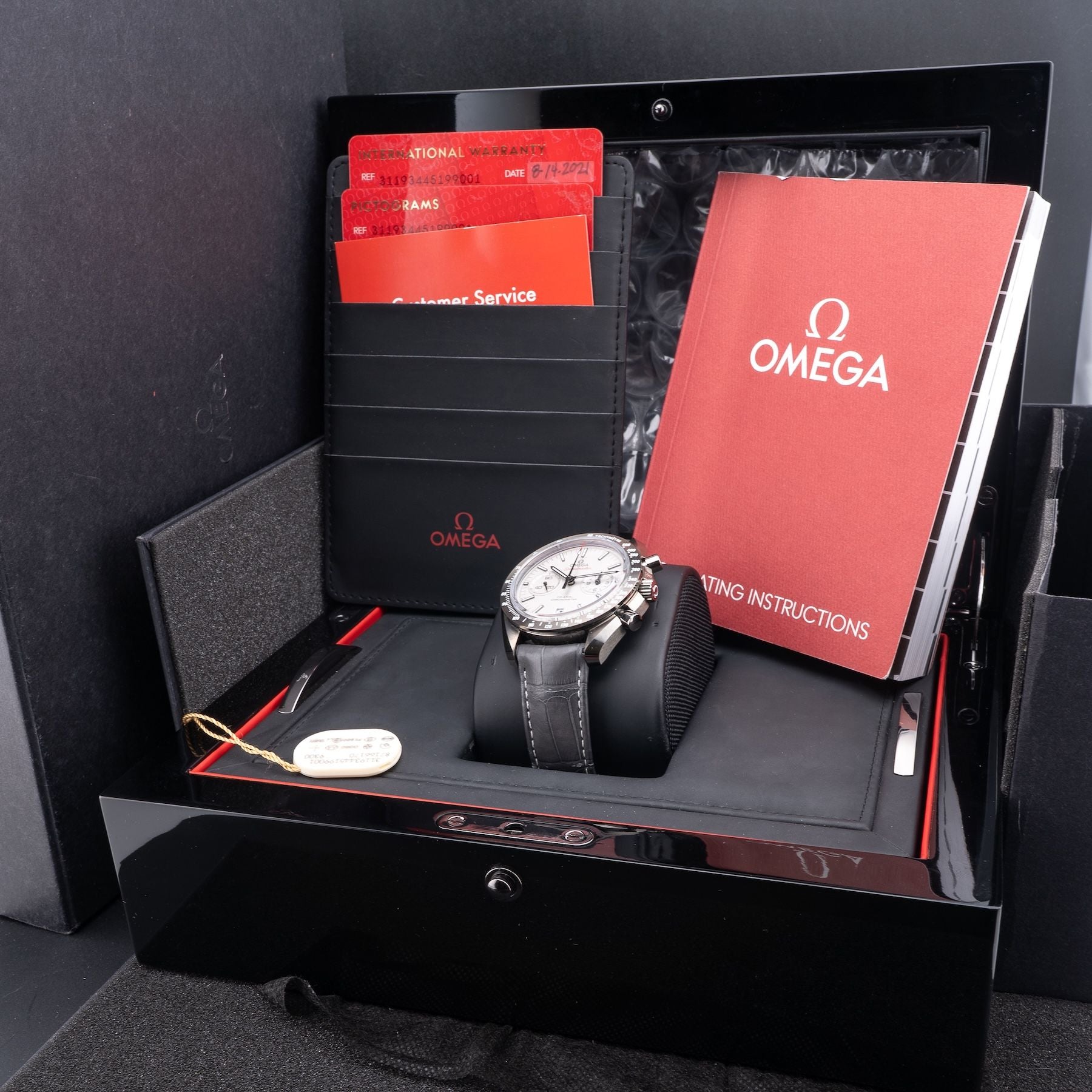 Omega Speedmaster Grey Side of The Moon 311.93.44.51.99.001