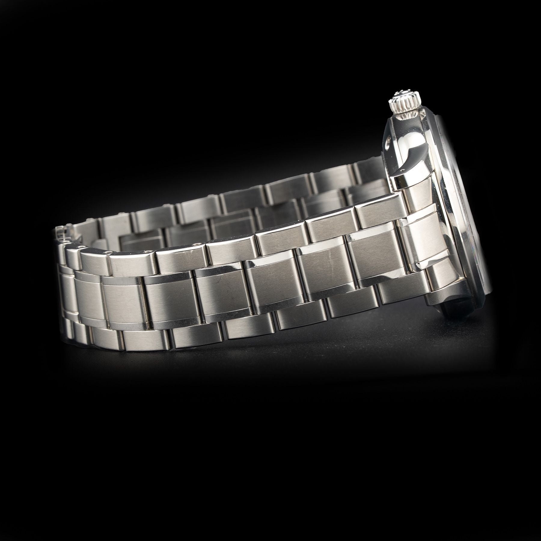 Grand Seiko SBGJ273 Hi-Beat 36000 GMT Yuka Momiji