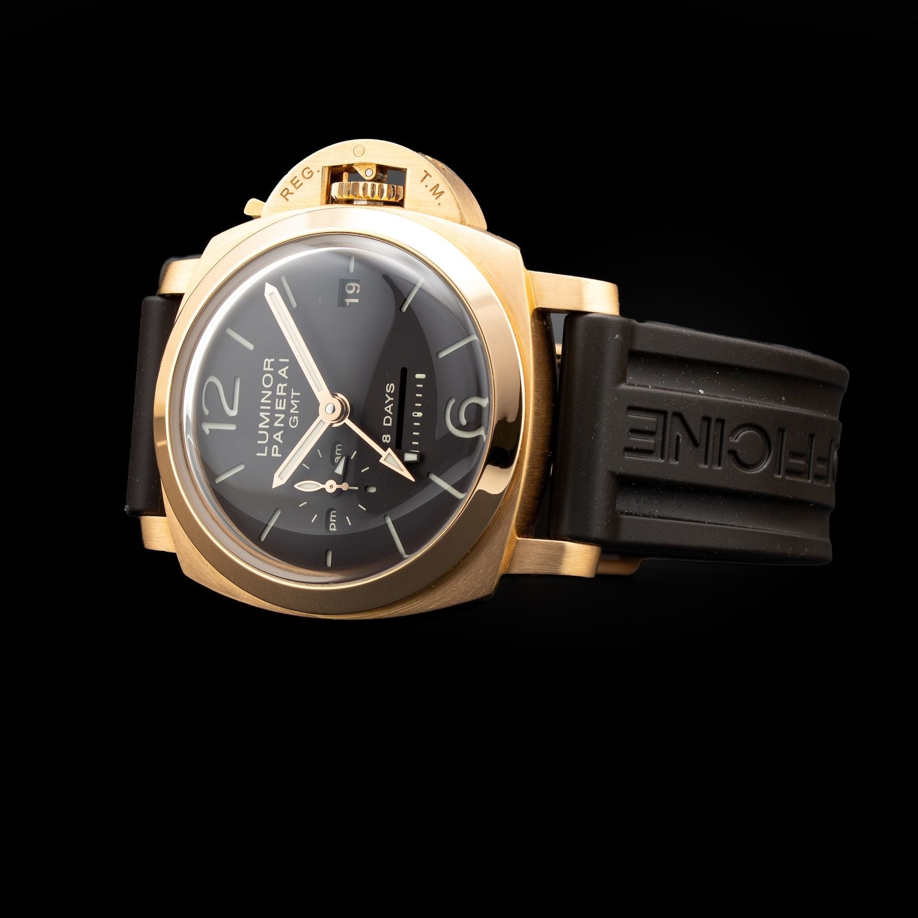 Panerai PAM00289 Luminor 1950 8 Days GMT