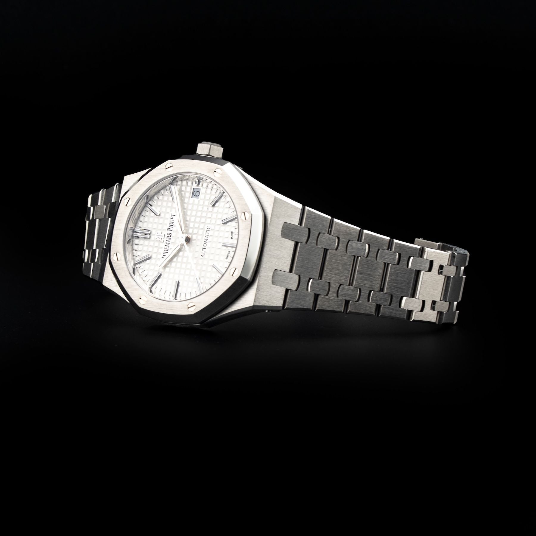 Audemars Piguet 15450ST.OO.1256ST.01 Royal Oak Selfwinding White Dial 37mm