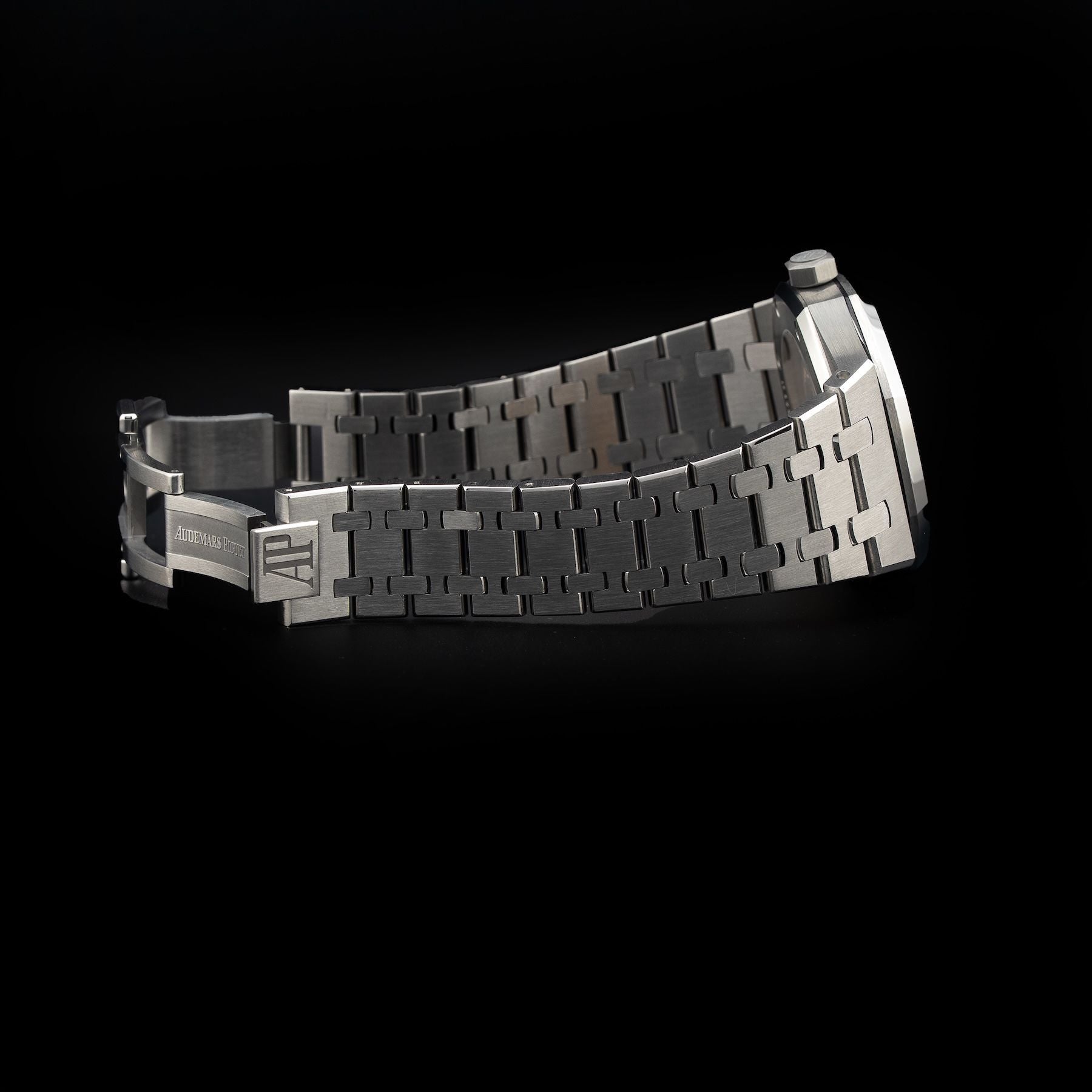 Audemars Piguet 15450ST.OO.1256ST.01 Royal Oak Selfwinding White Dial 37mm