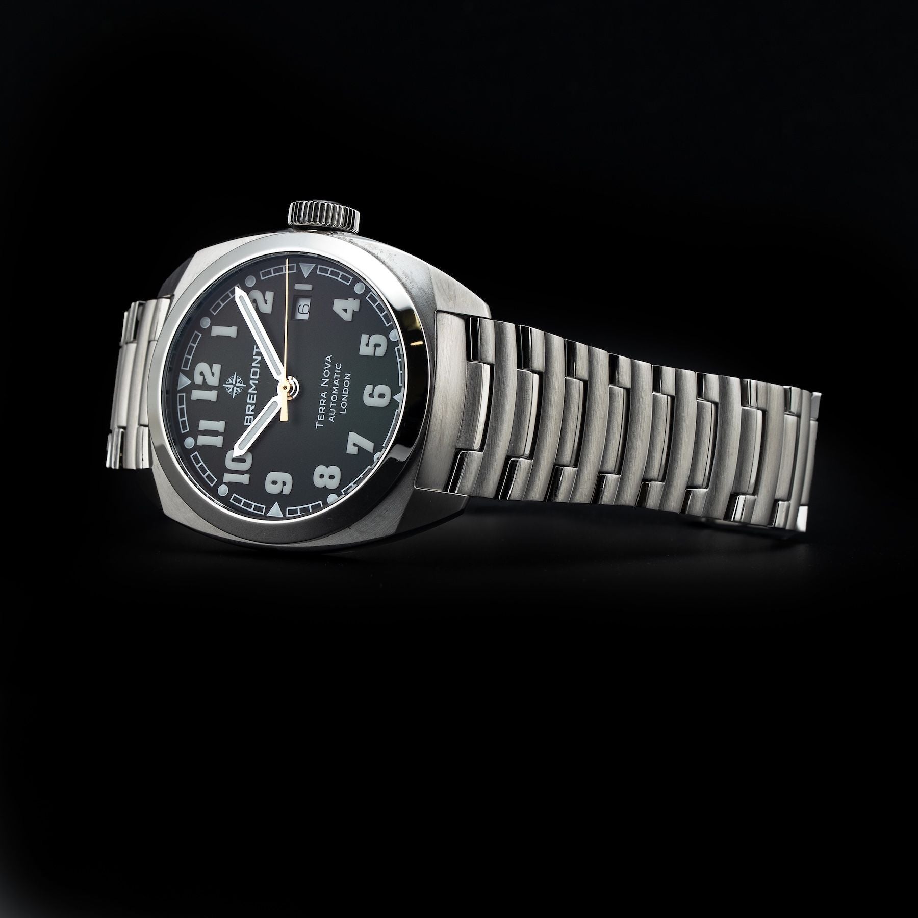 Bremont TN40-DT-SS-GN-B Terra Nova 40.5 Date Green Dial On Bracelet