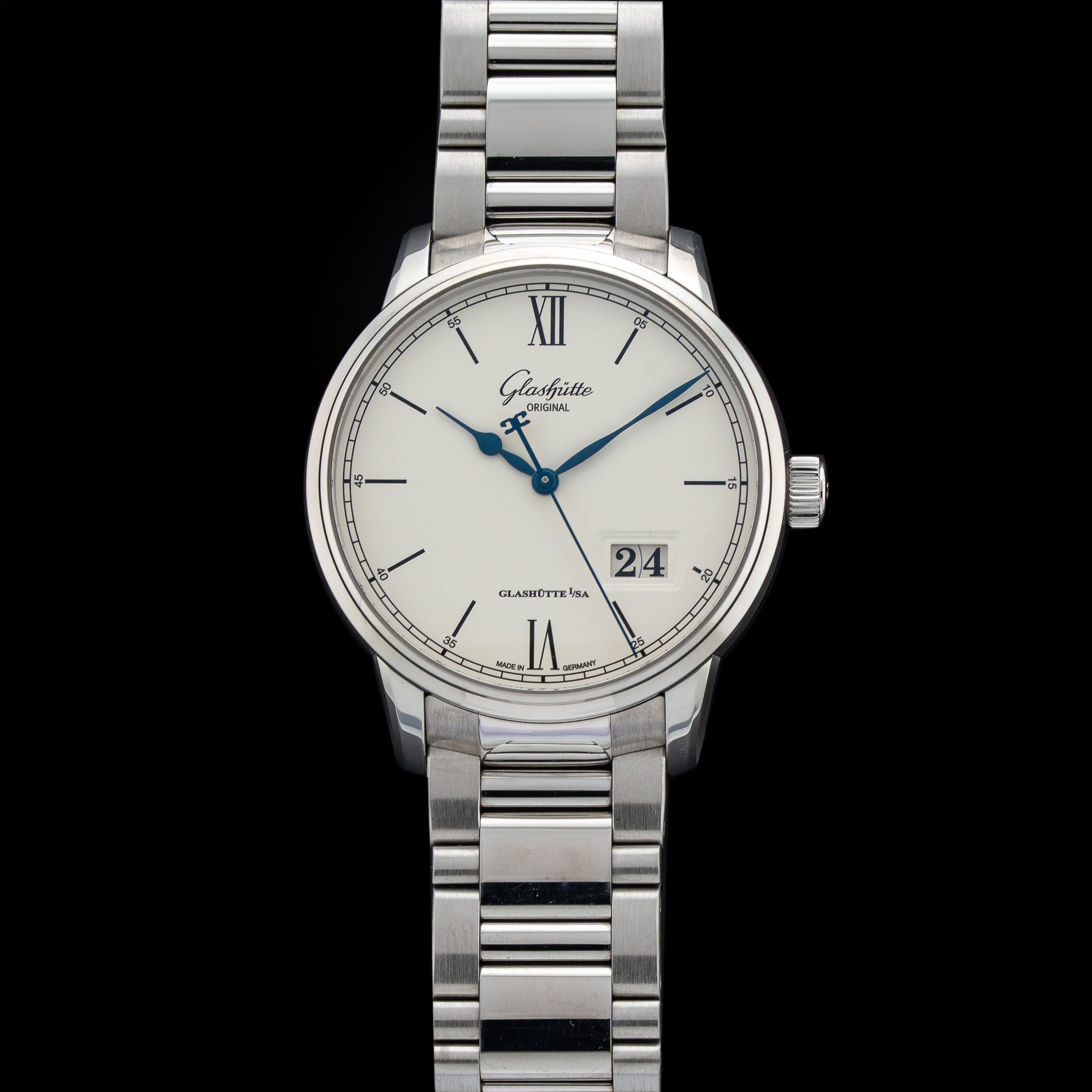 Glashütte Original 1-36-03-01-02-70 Senator Excellence Panorama Date