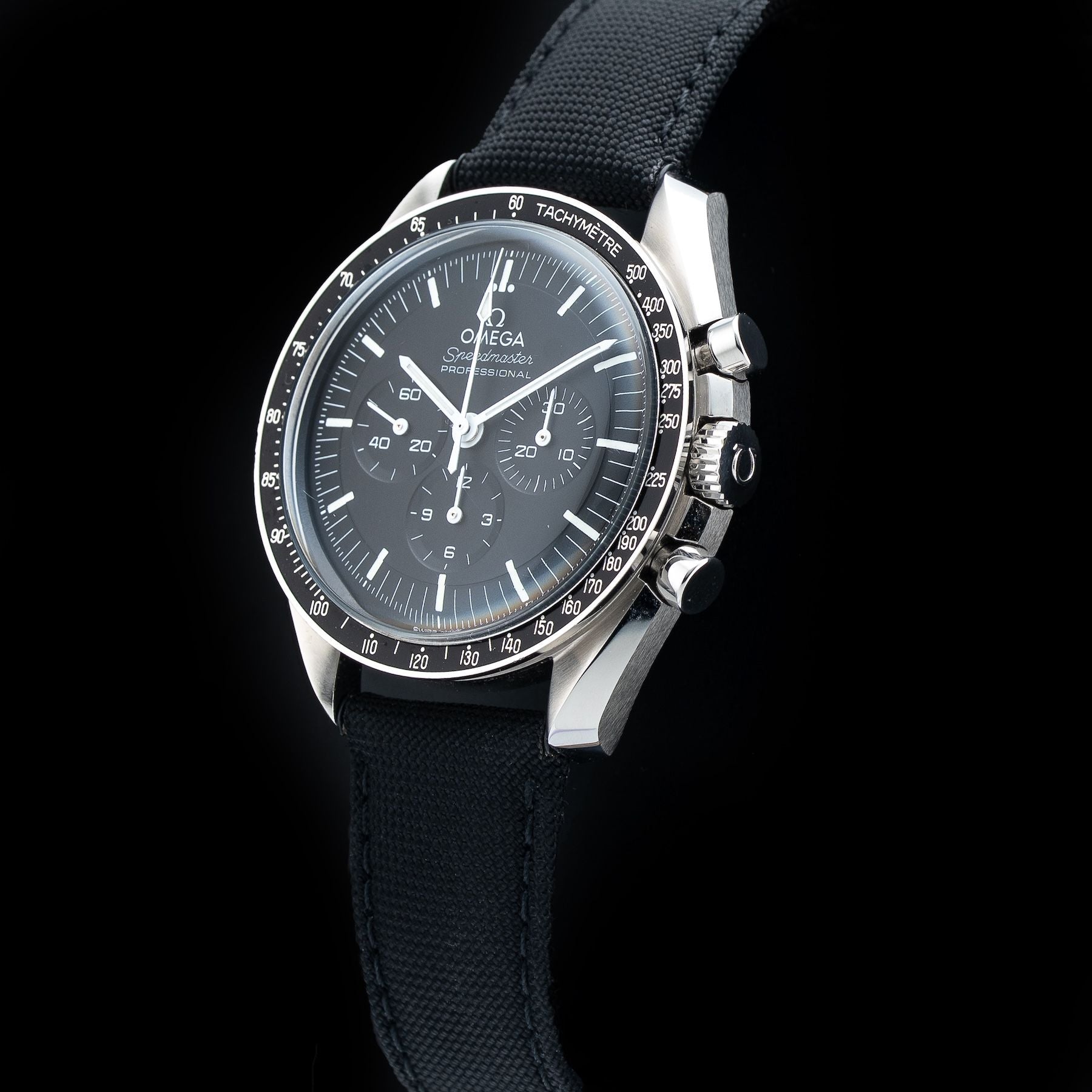 Omega 310.32.42.50.01.001 Speedmaster Professional Moonwatch