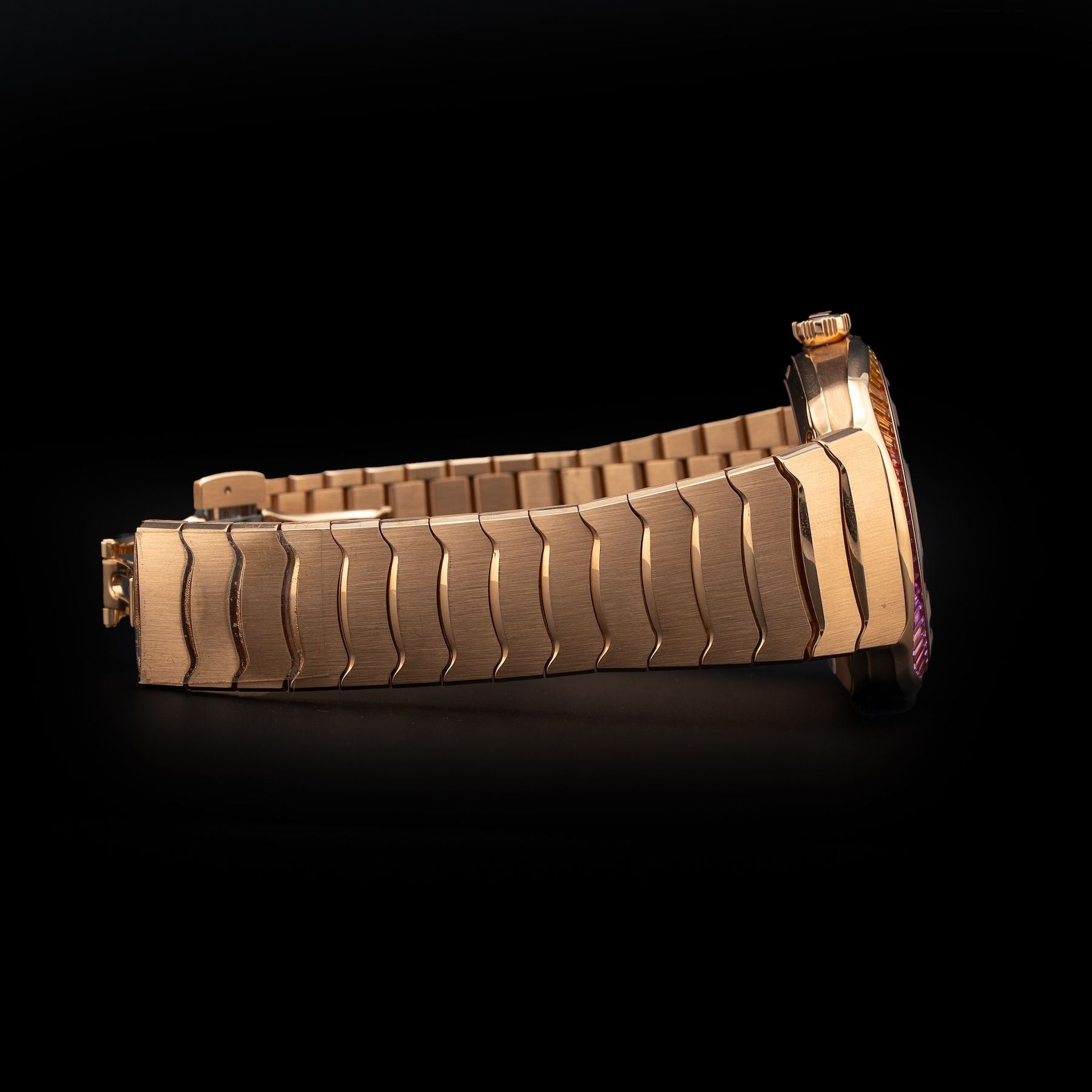 H. Moser & Cie. 6814-0401 Streamliner Tourbillon Rose Gold Skeleton Rainbow