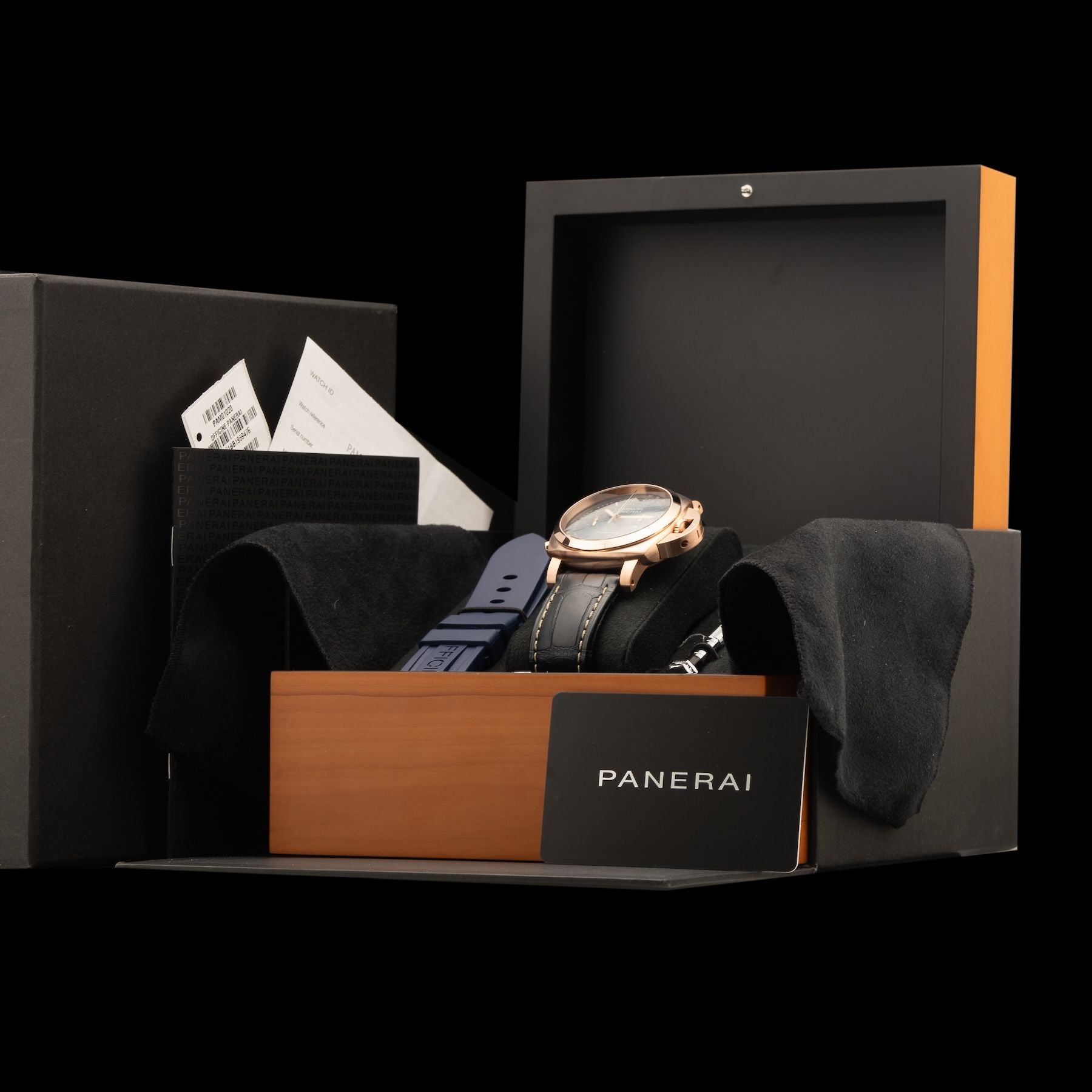 Panerai PAM01020 Luminor Yachts Challenge 18K Rose Gold Blue Dial