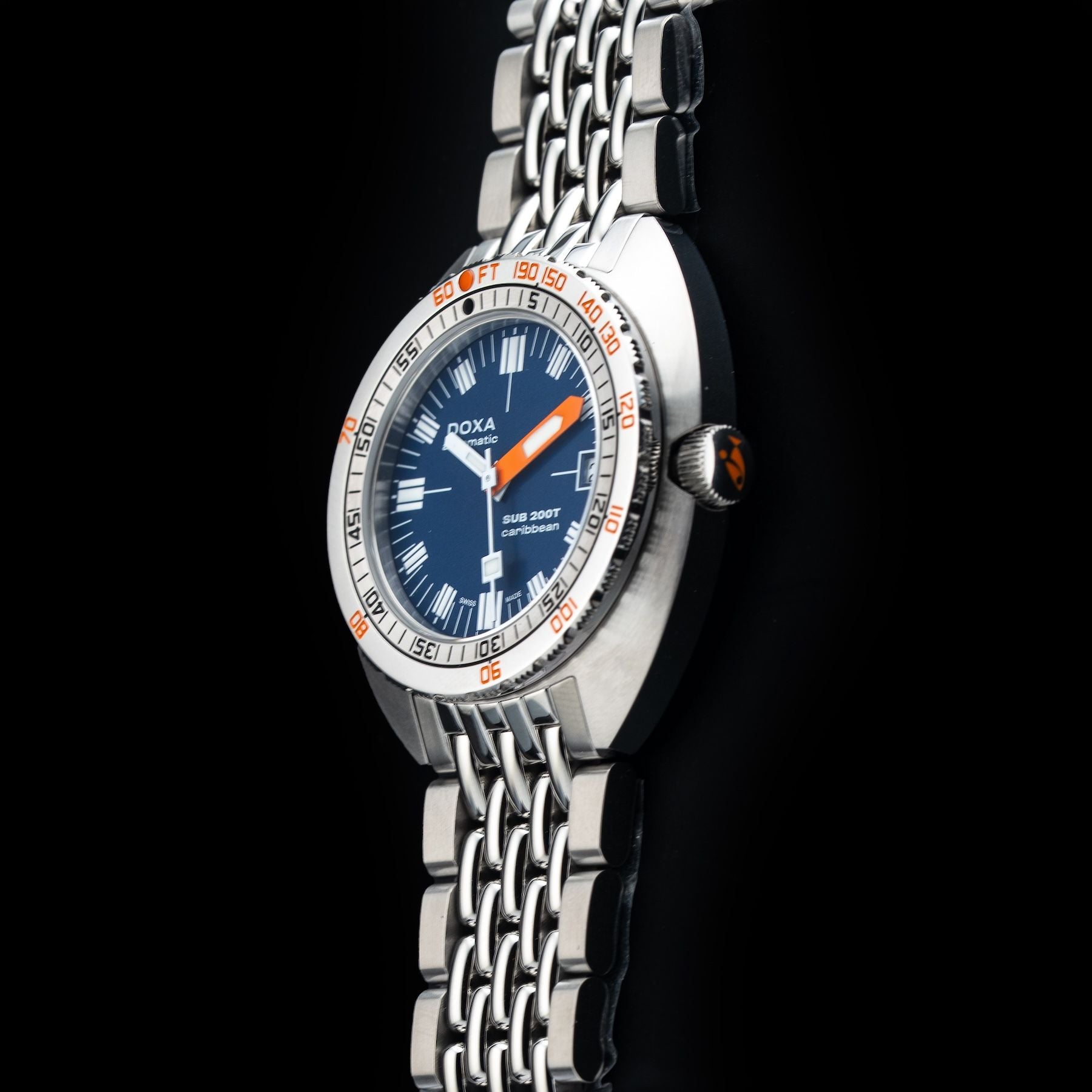 DOXA 804.10.201.10 Caribbean Iconic Dial