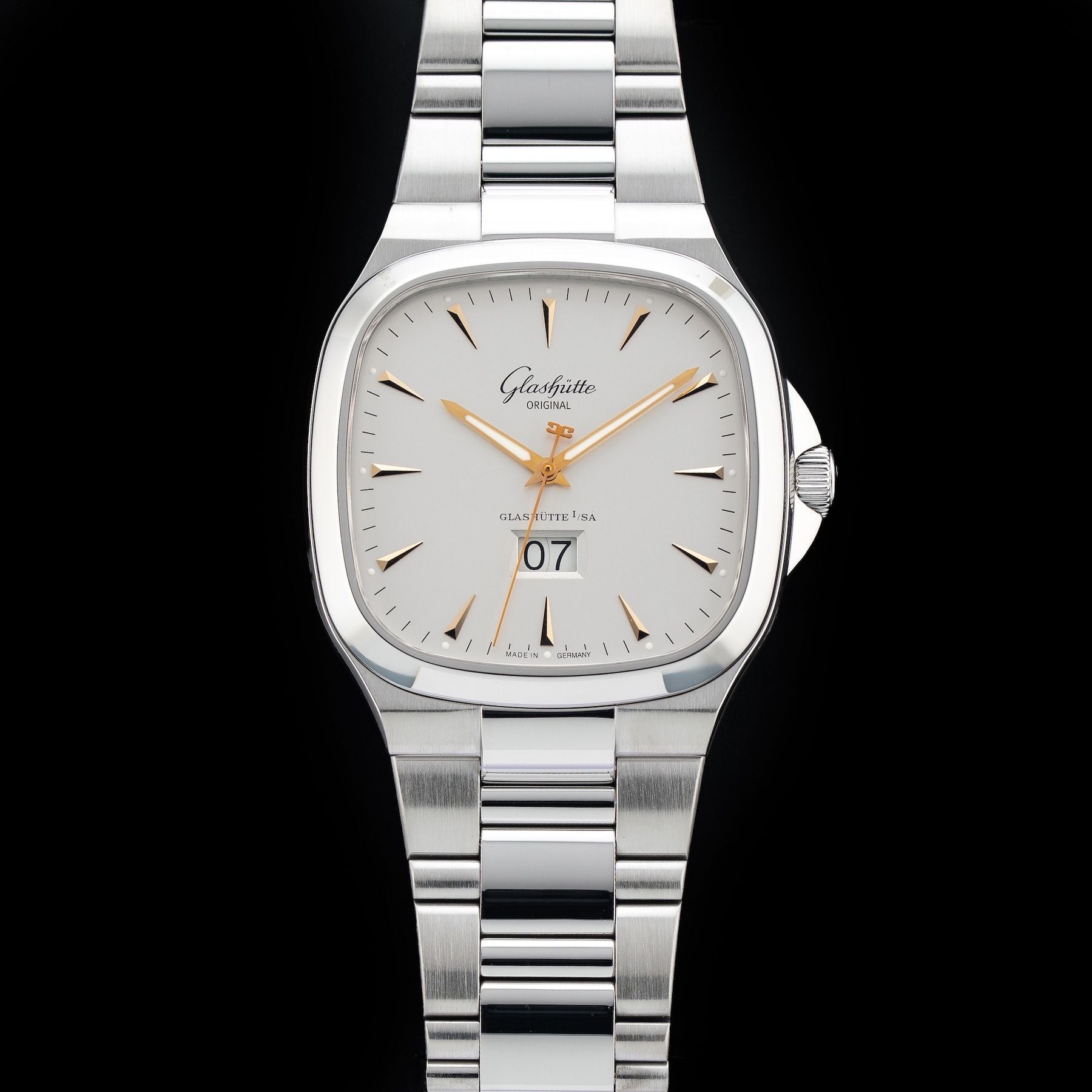 Glashütte Original Seventies Panorama Date 39-47-11-12-14