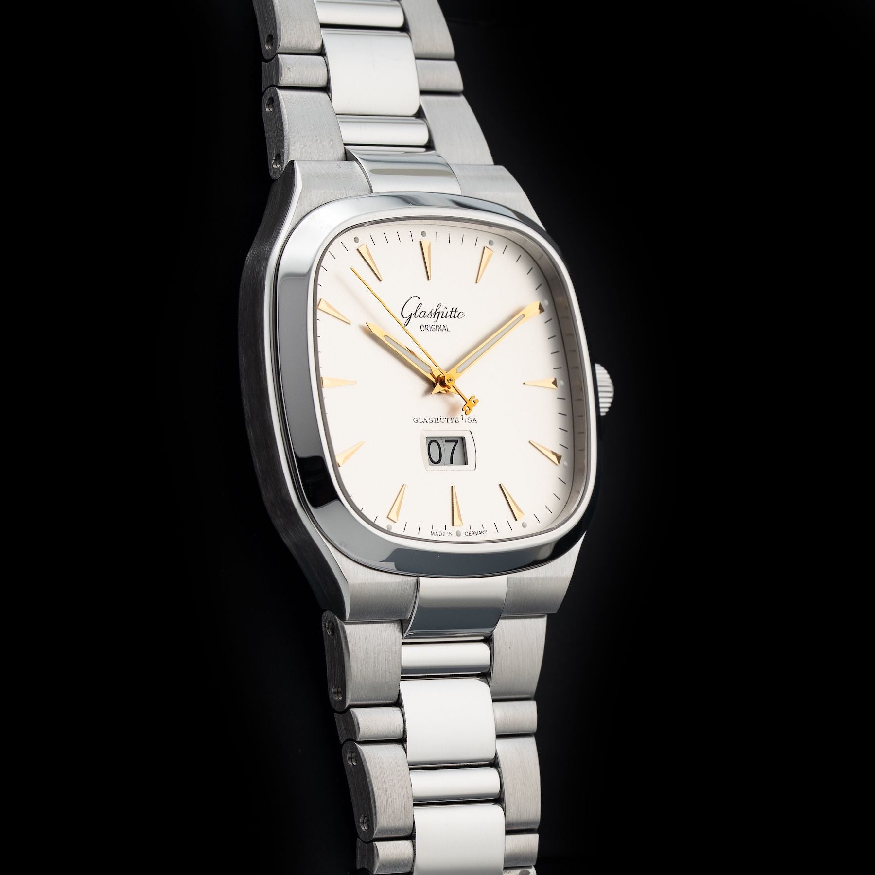 Glashütte Original Seventies Panorama Date 39-47-11-12-14