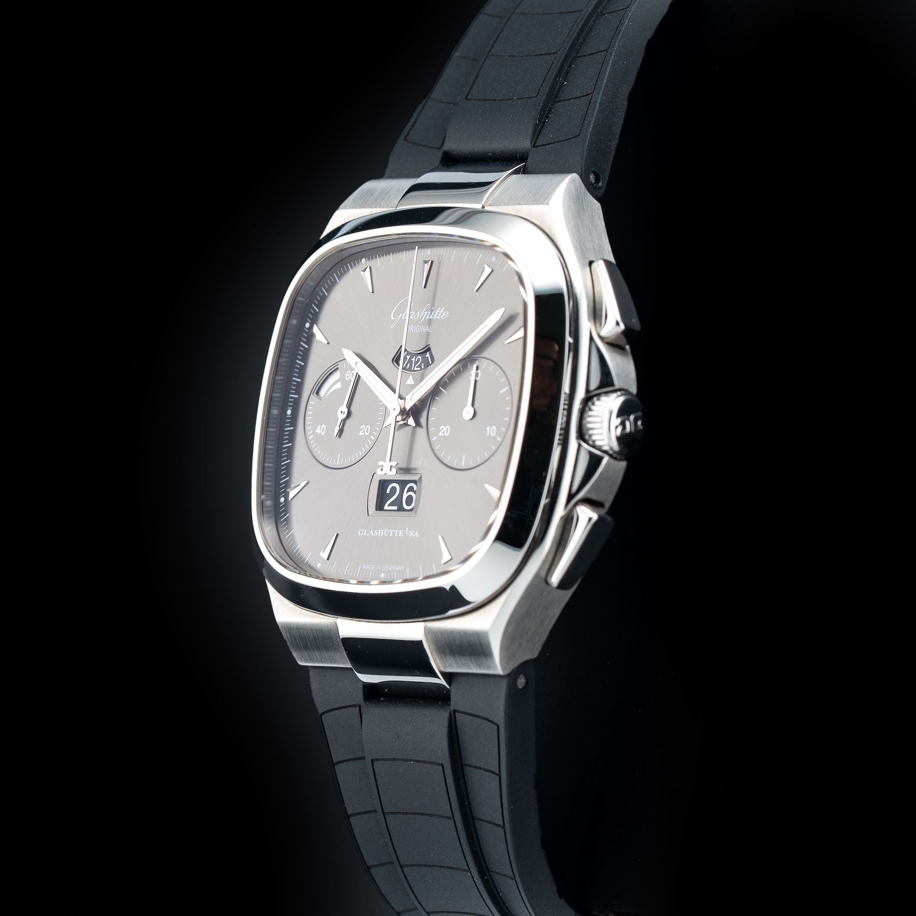 Glashütte Original 1-37-02-01-02-33 Seventies Chronograph Panorama Date