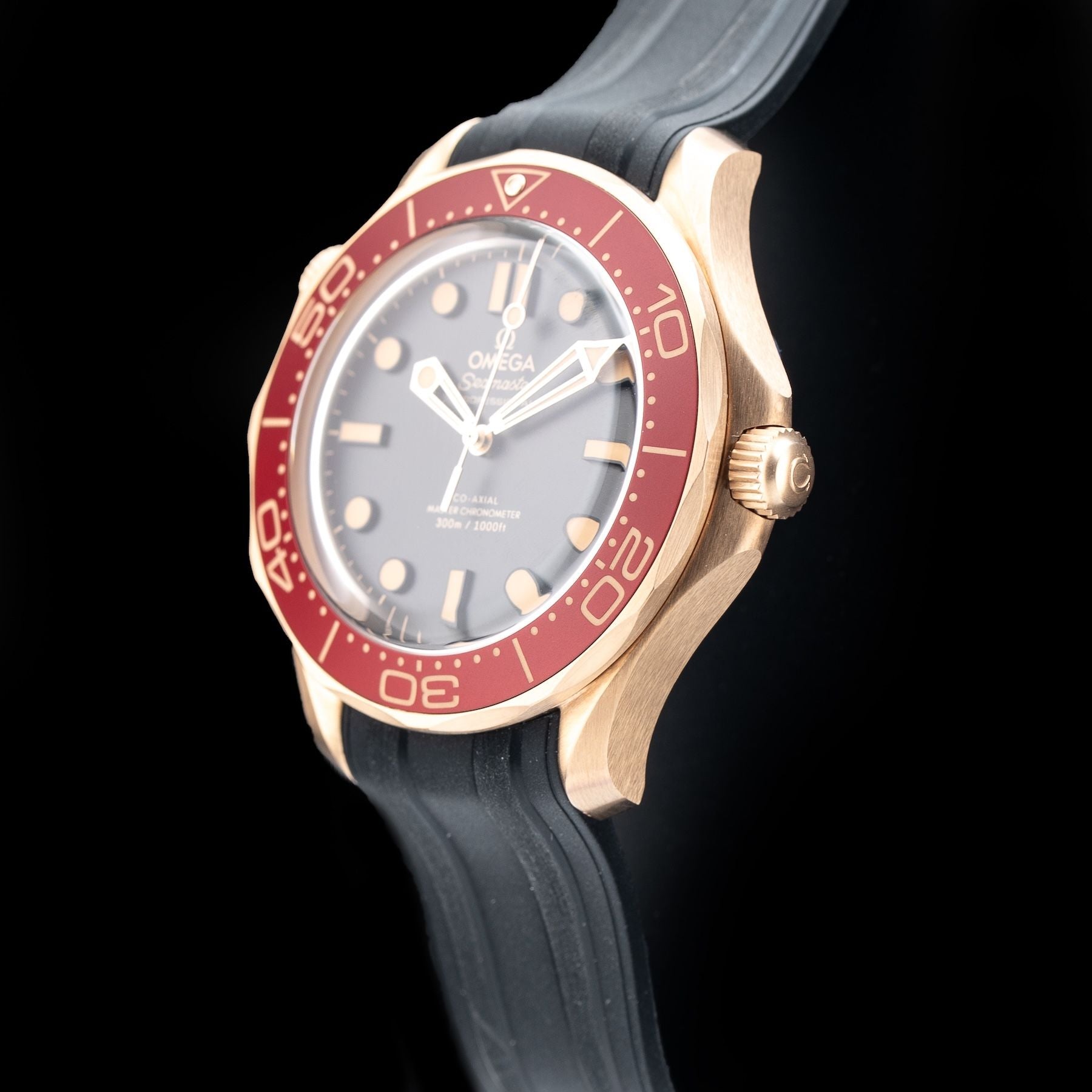 Omega 210.92.42.20.01.003 Seamaster Diver 300M Bronze Gold On Rubber Strap