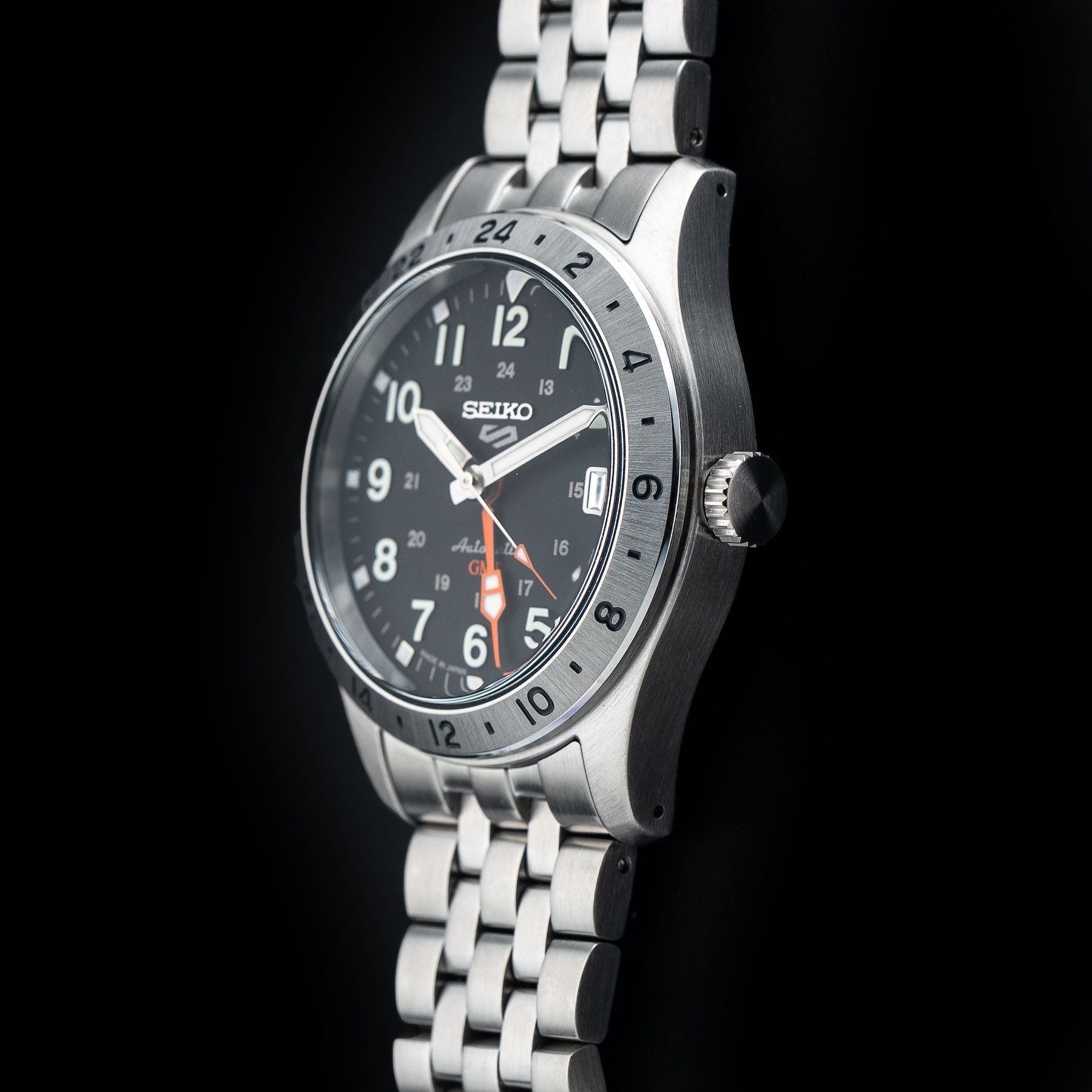 Seiko 5 Sports SBSC011