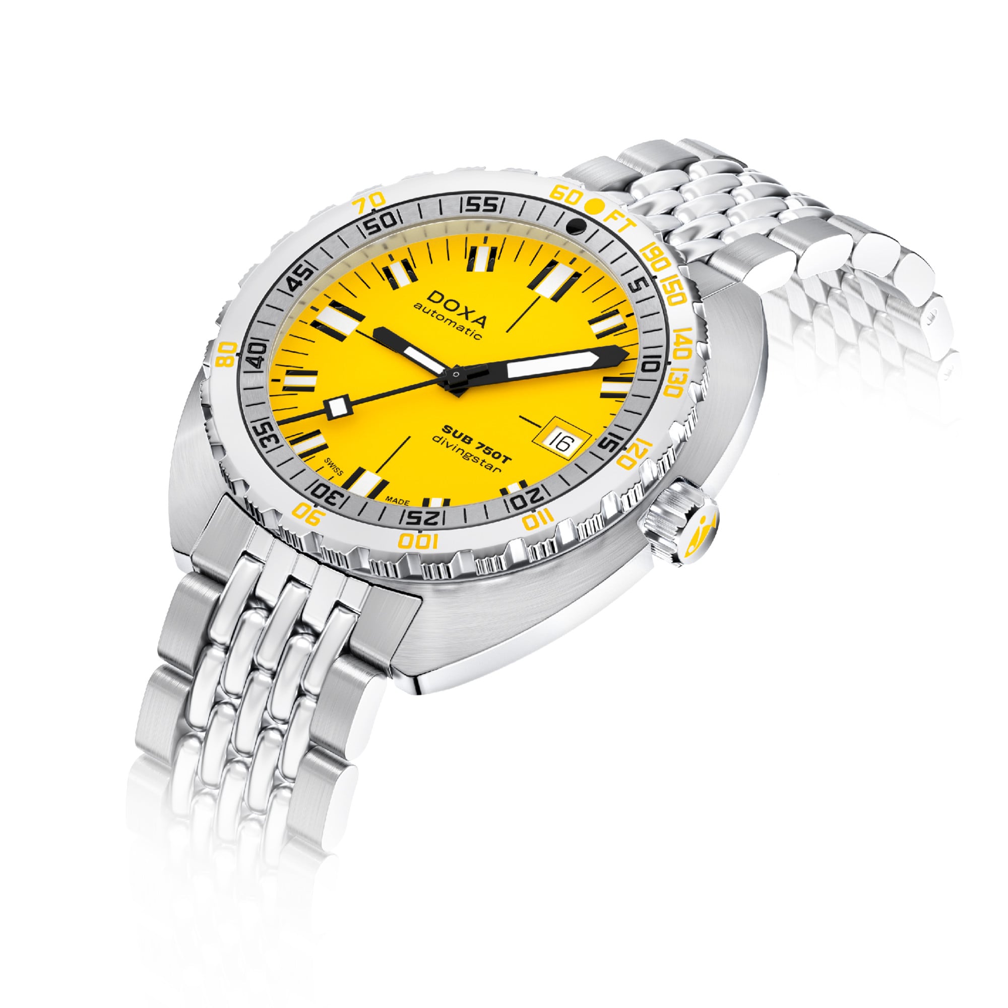 DOXA SUB 750T Divingstar 825.10.361.10 On Bracelet