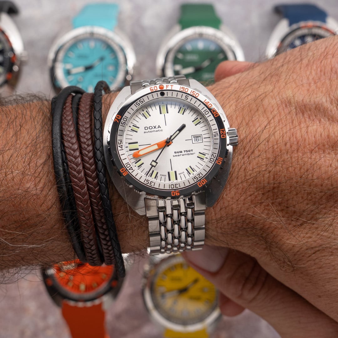 DOXA SUB 750T Searambler 825.10.021.10 On Bracelet