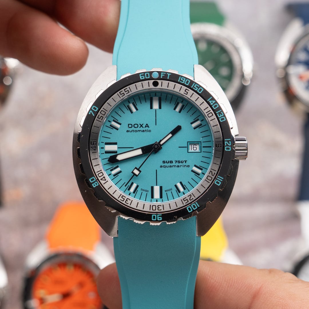 DOXA SUB 750T Aquamarine 825.10.241.25 On Strap