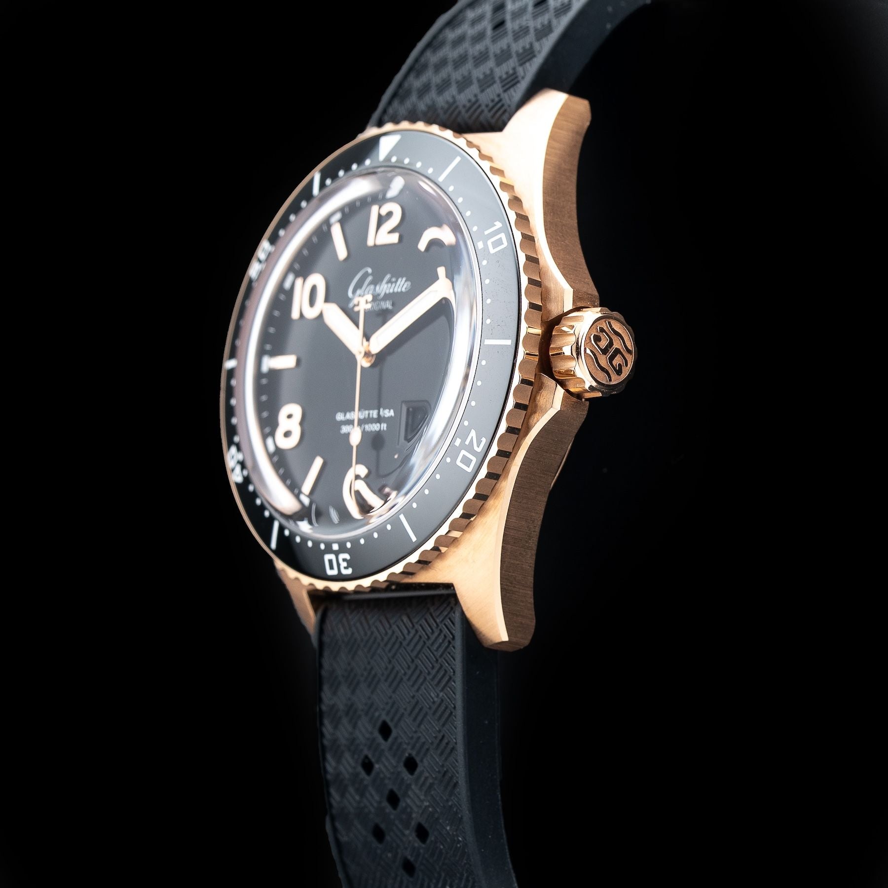 Glashütte Original 1-36-13-03-90-33 SeaQ Panorama Date Red Gold