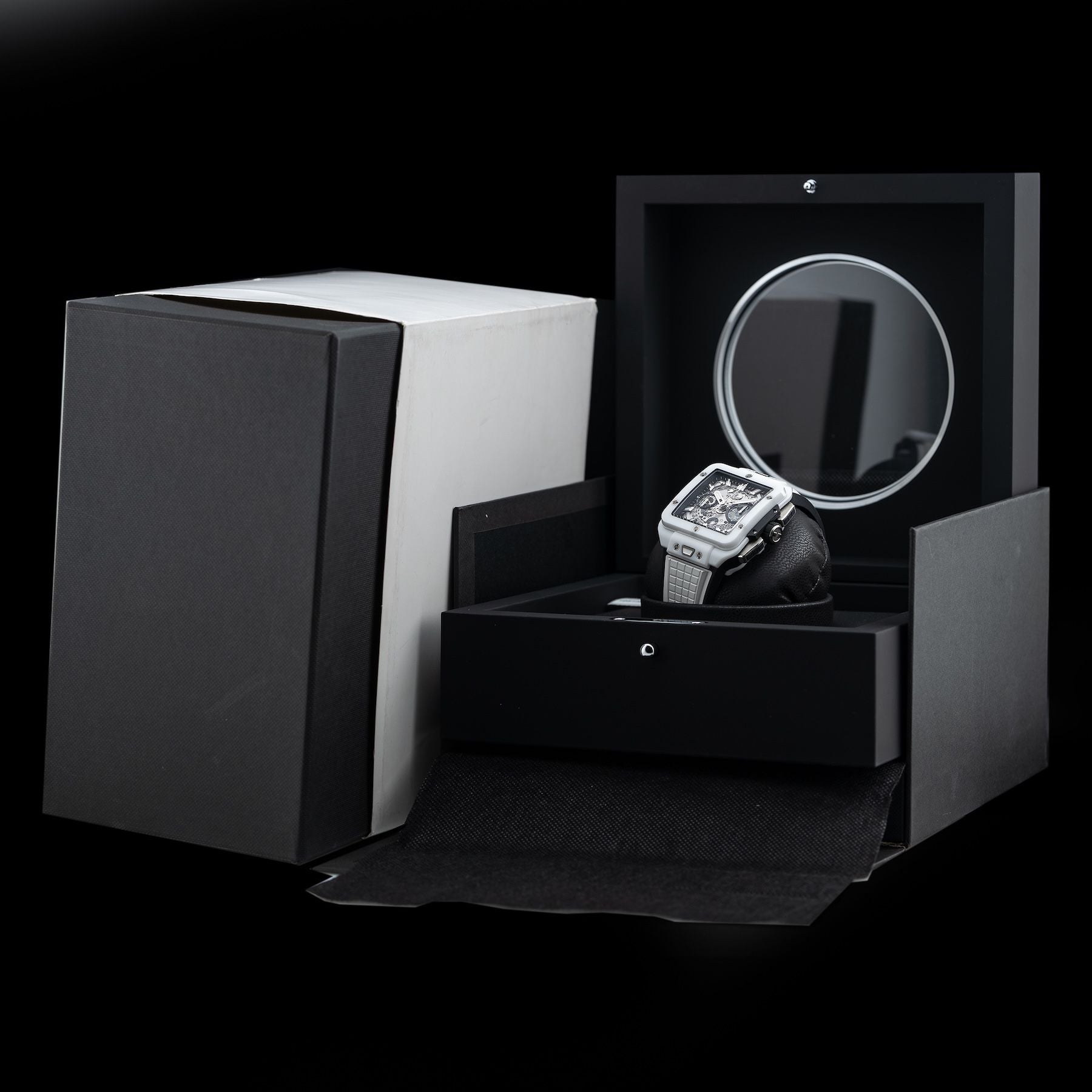 Hublot 821.HX.0170.RX Square Bang Unico White Ceramic