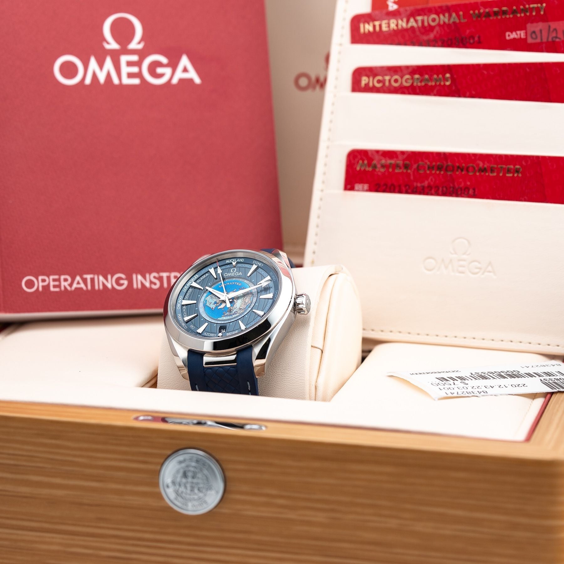 Omega 220.12.43.22.03.001 Seamaster Aqua Terra 150m GMT World Timer 43mm
