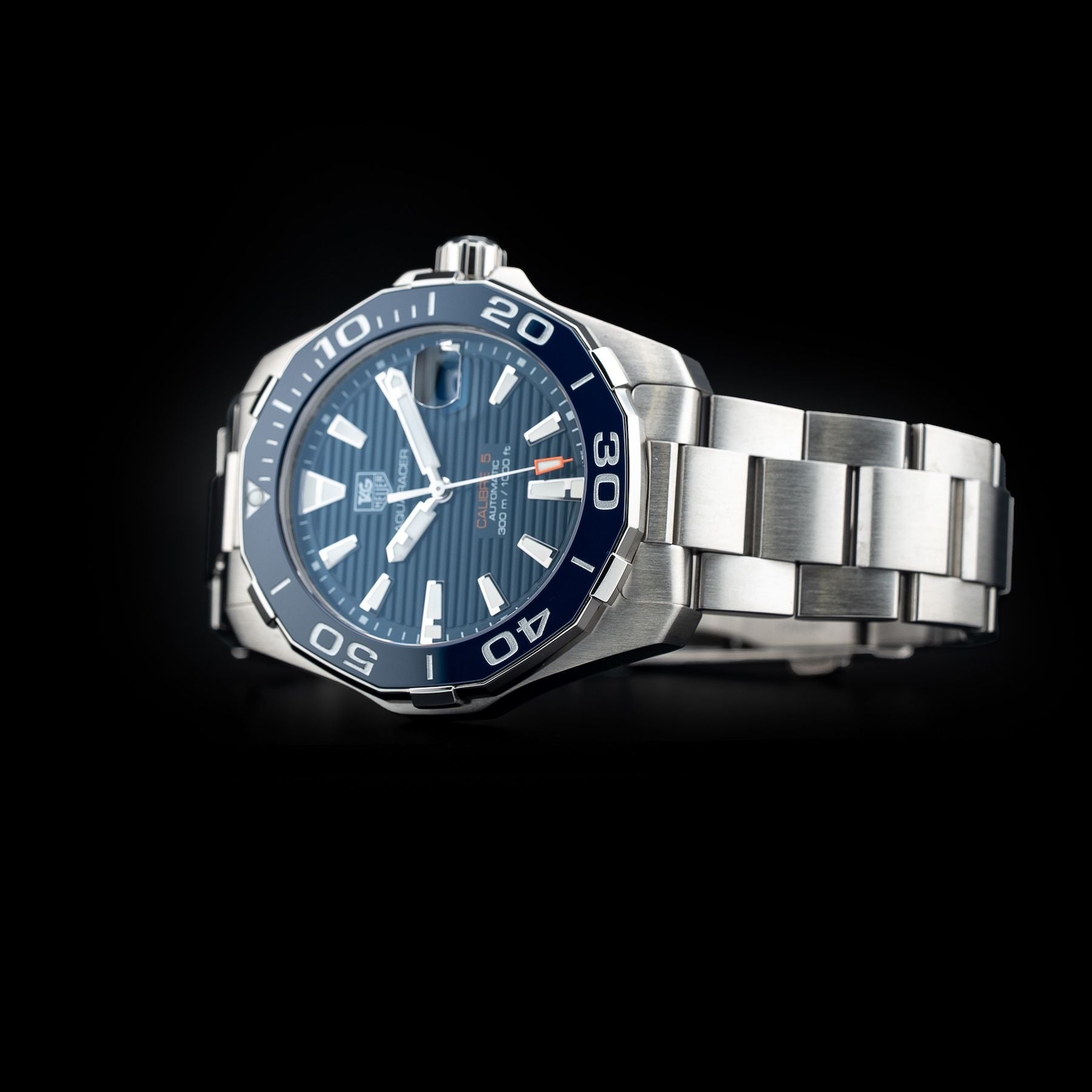TAG Heuer Aquaracer Automatic Navy Blue Dial WAY211C.BA0928 Caliber 5