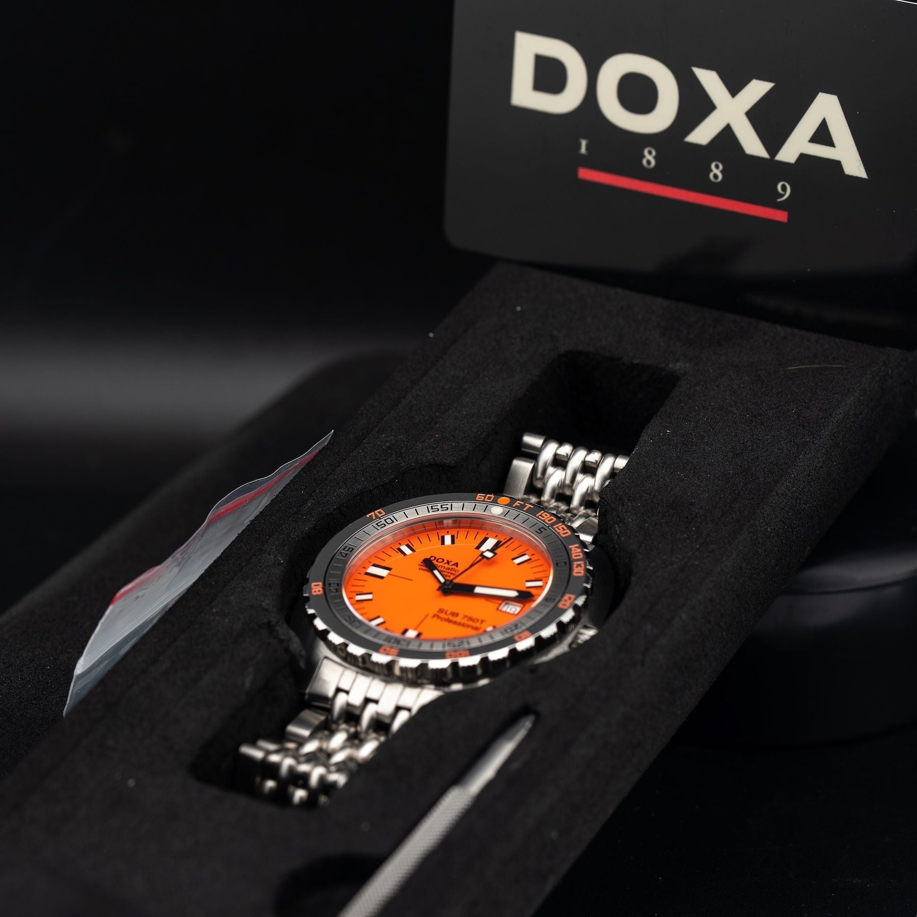 DOXA Sub 750T Professional Chronometer Orange Dial