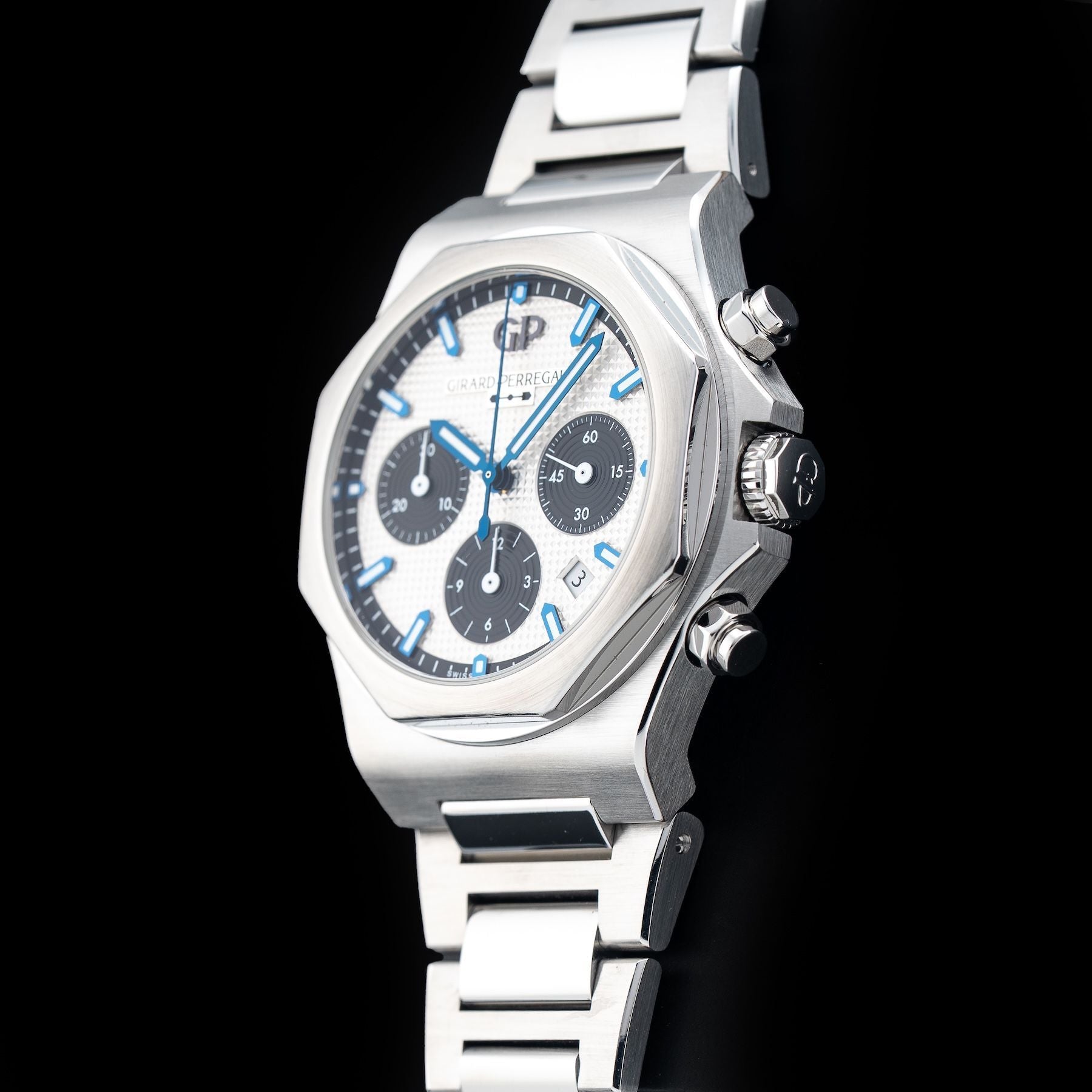 Girard Perregaux Laureato 81020-11-131-11A