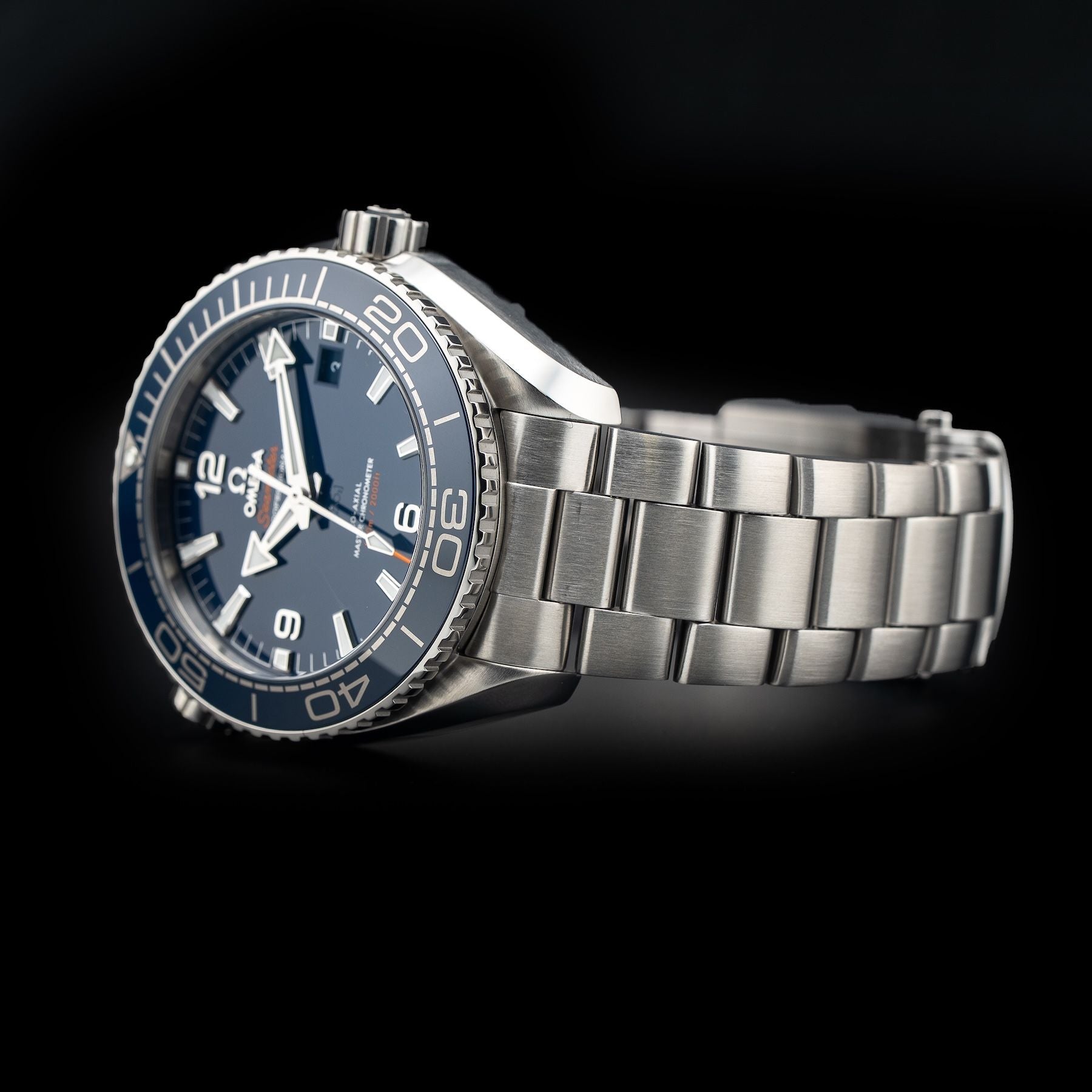 Omega Seamaster Planet Ocean 600M Blue 215.30.44.21.03.001