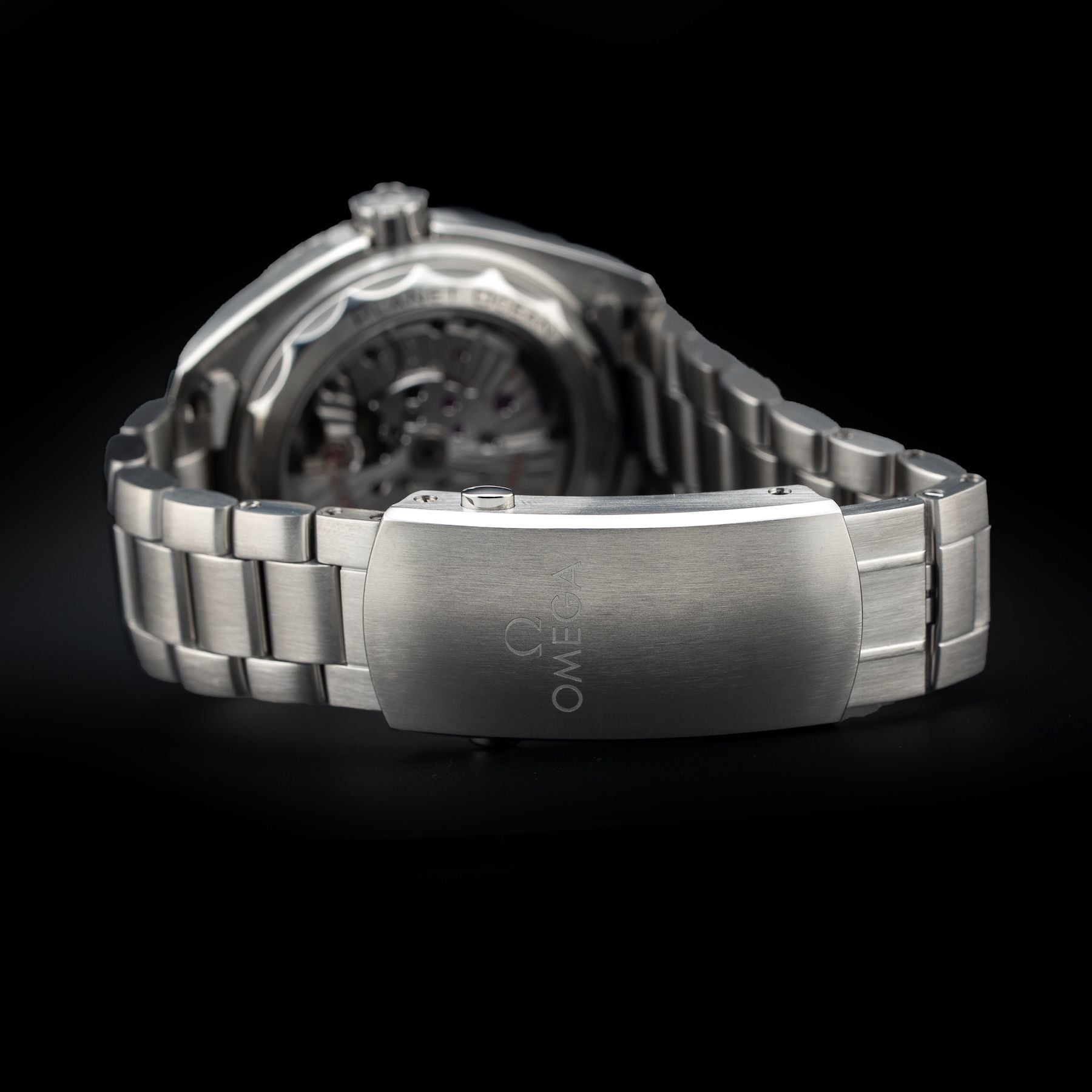 Omega Seamaster Planet Ocean 600M Blue 215.30.44.21.03.001