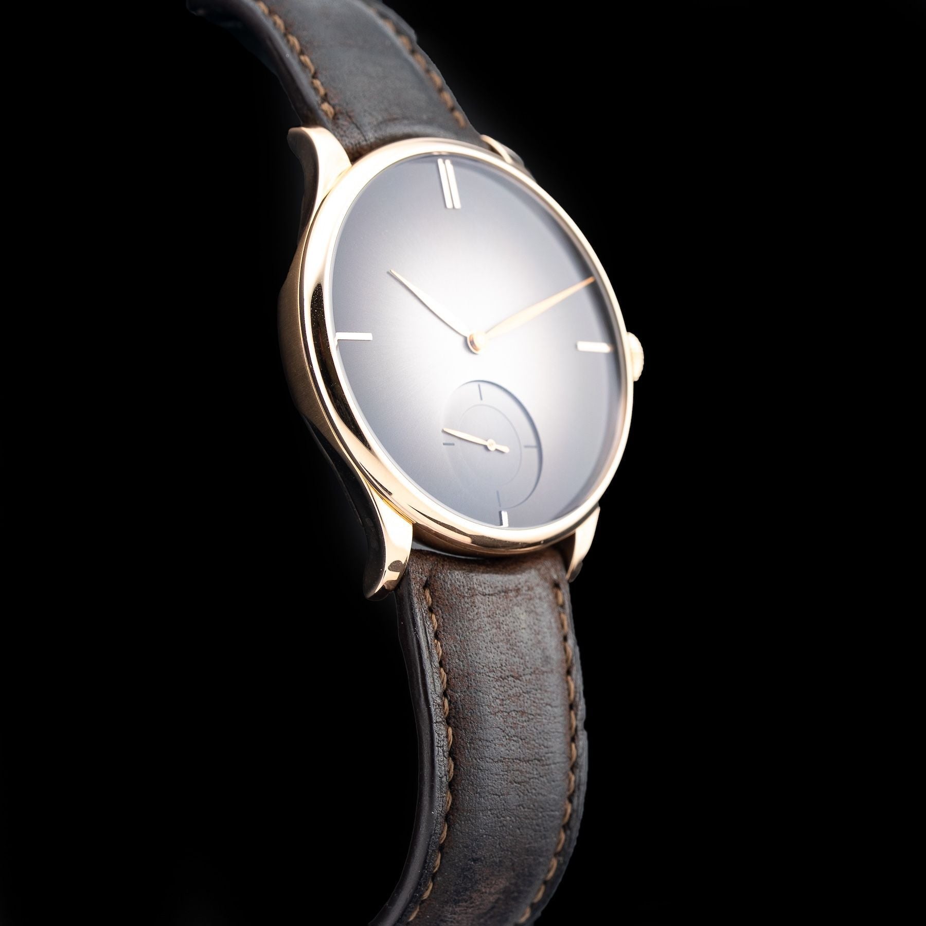 H. Moser & Cie. Venturer Small Seconds Purity Red Gold Fume Dial 2327-0404